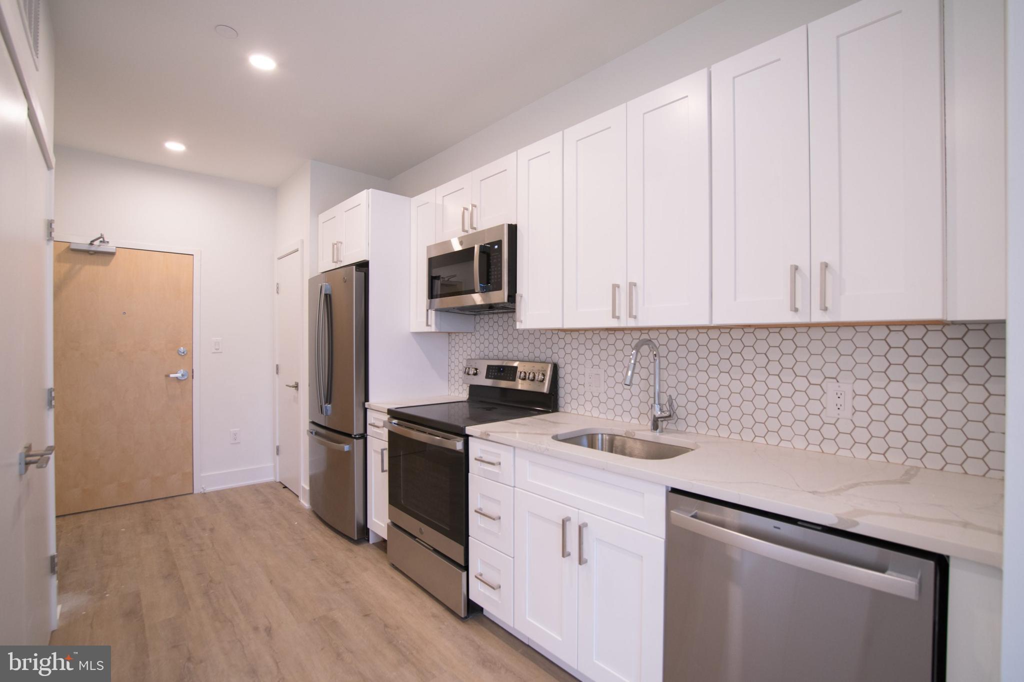 FISHTOWN - Residential Lease