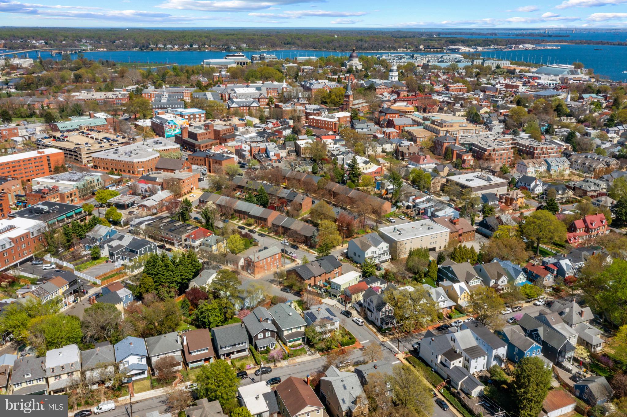 MURRAY HILL - Residential