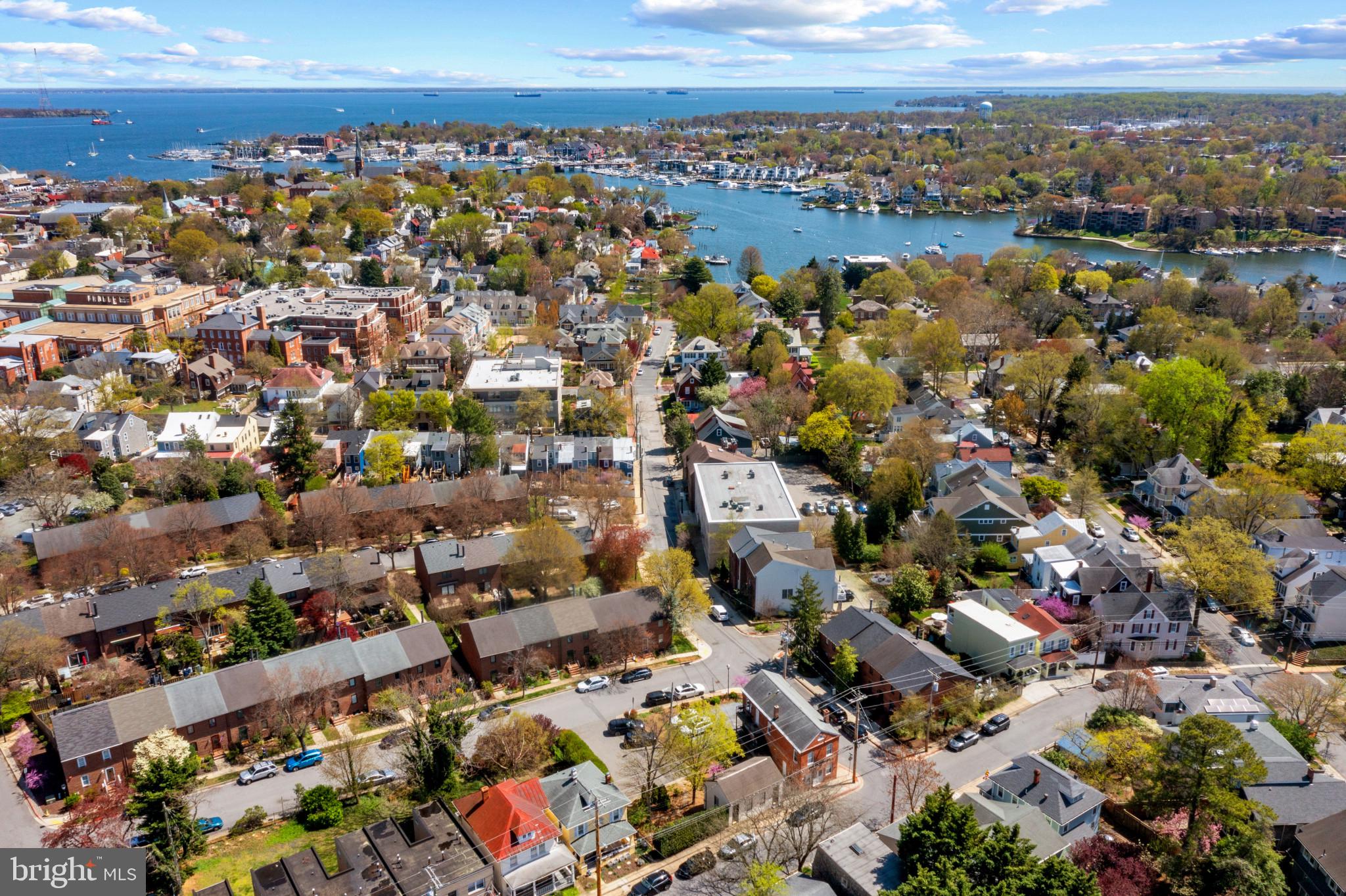 MURRAY HILL - Residential