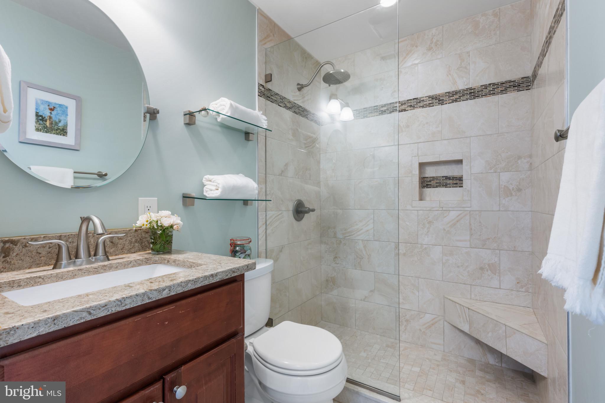 MURRAY HILL - Residential