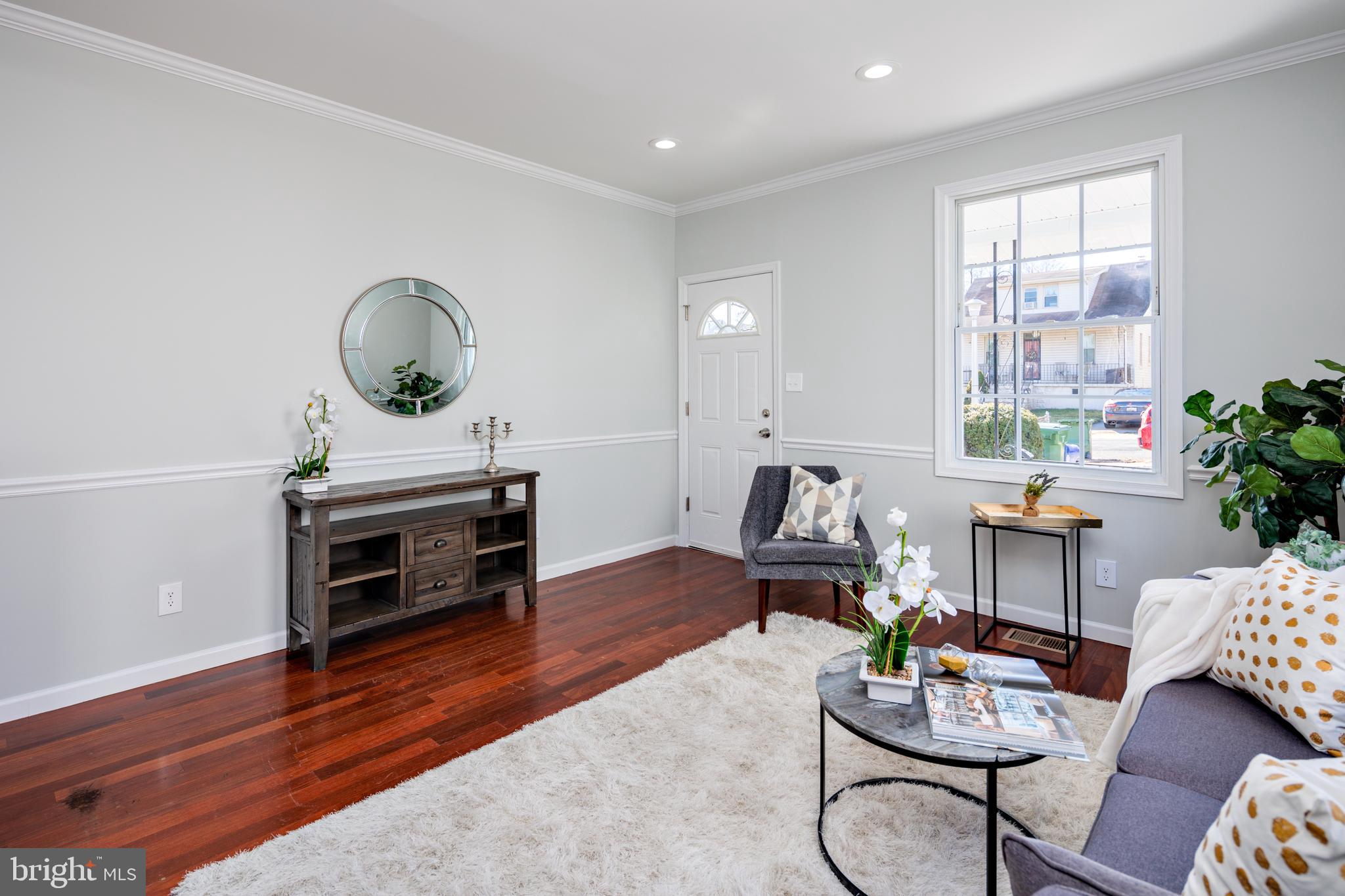 FRANKFORD - Residential