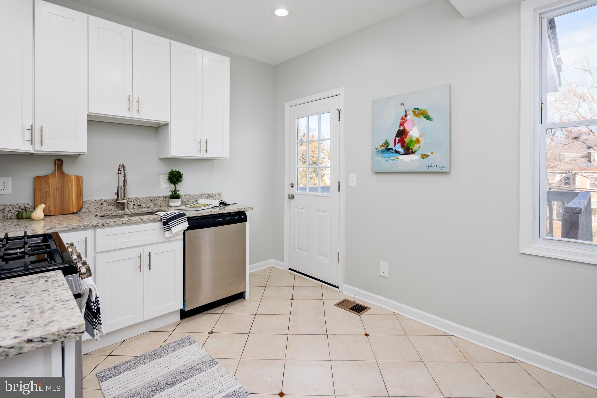 FRANKFORD - Residential