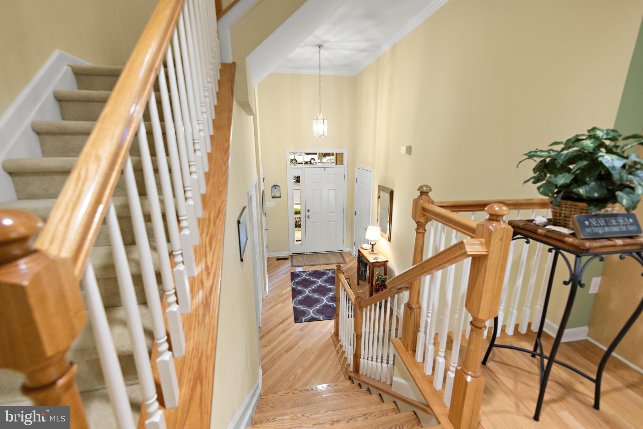 32 WINDWARD DRIVE
