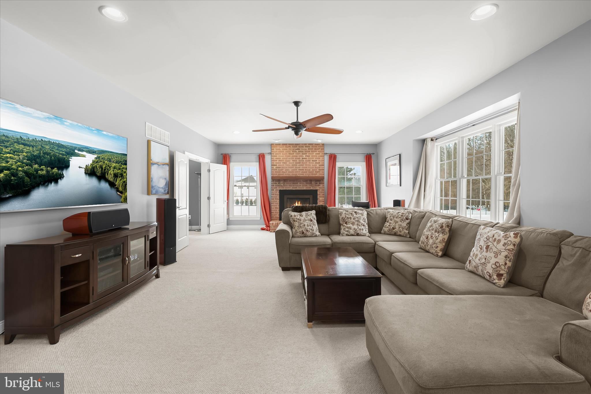 PINDELL CHASE - Residential