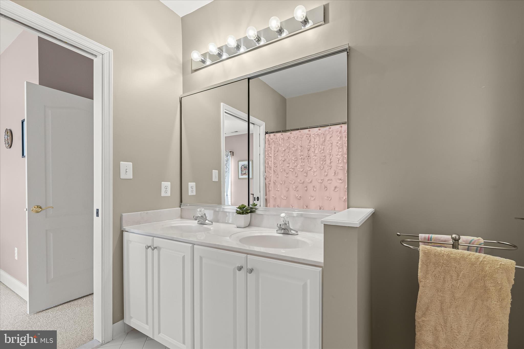 PINDELL CHASE - Residential