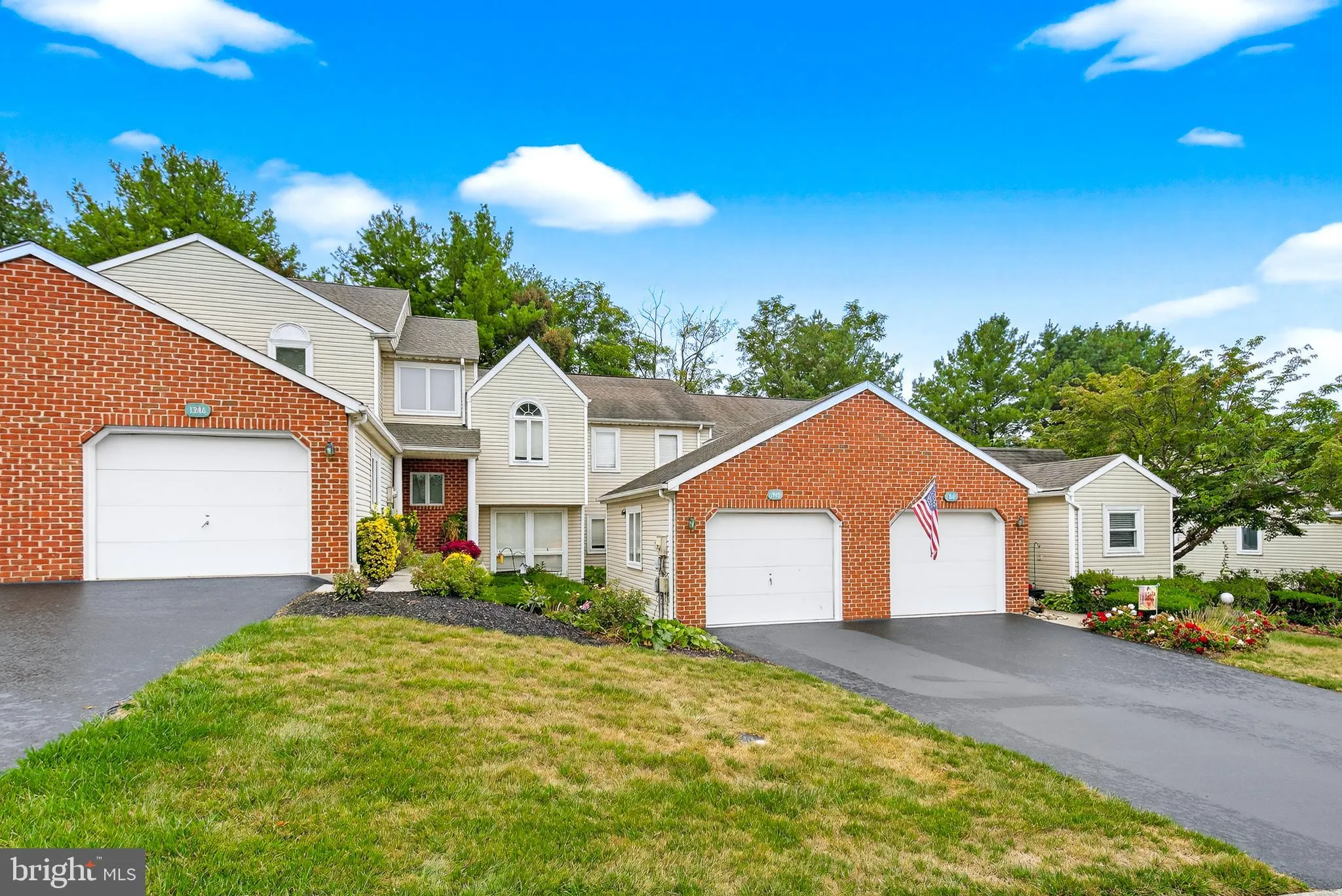 New Cumberland, Pennsylvania 17070, United States, 2 Bedrooms Bedrooms, ,3 BathroomsBathrooms,Residential,Contingent,216452