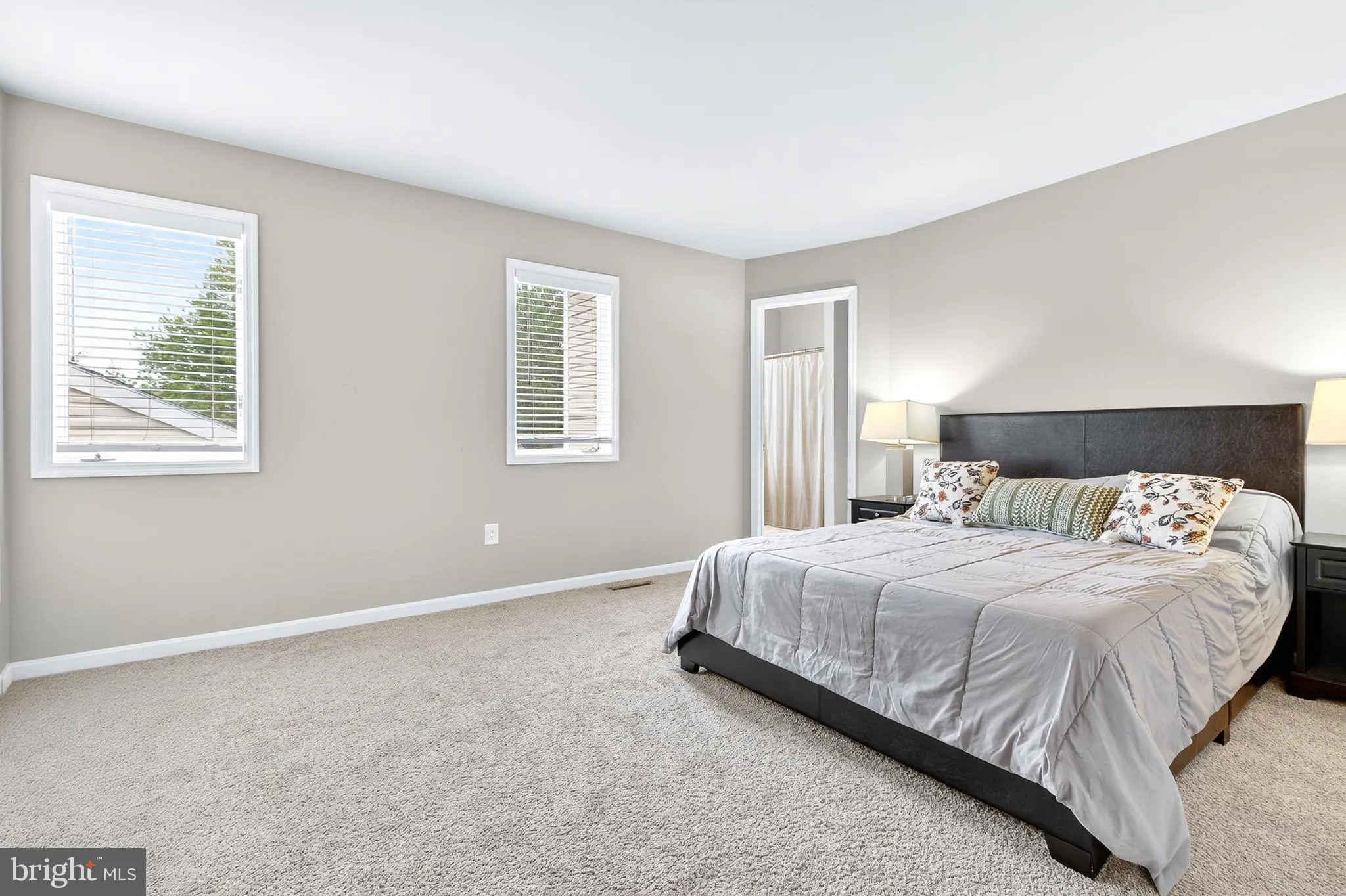 New Cumberland, Pennsylvania 17070, United States, 2 Bedrooms Bedrooms, ,3 BathroomsBathrooms,Residential,Contingent,216452