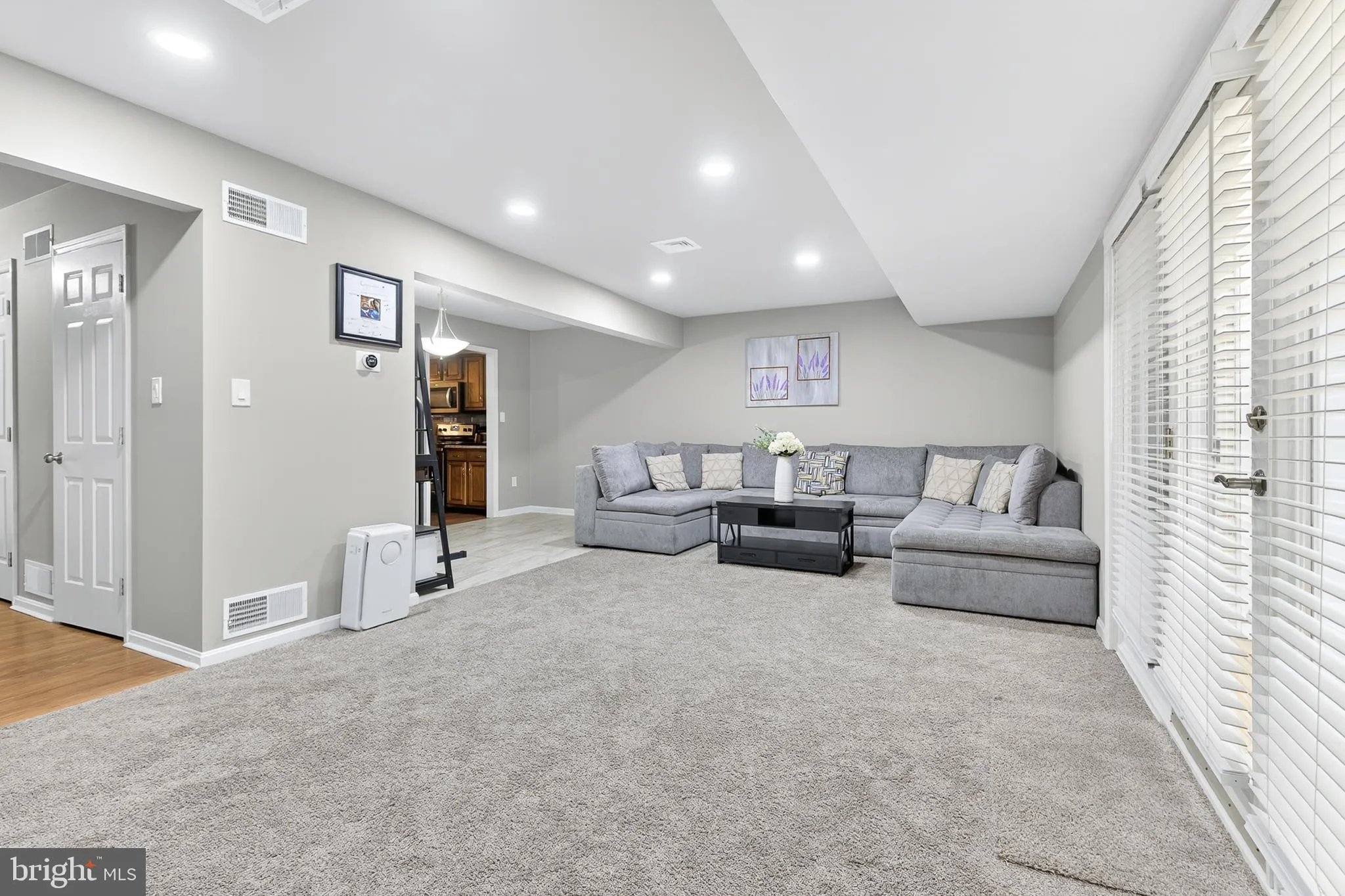 New Cumberland, Pennsylvania 17070, United States, 2 Bedrooms Bedrooms, ,3 BathroomsBathrooms,Residential,Contingent,216452