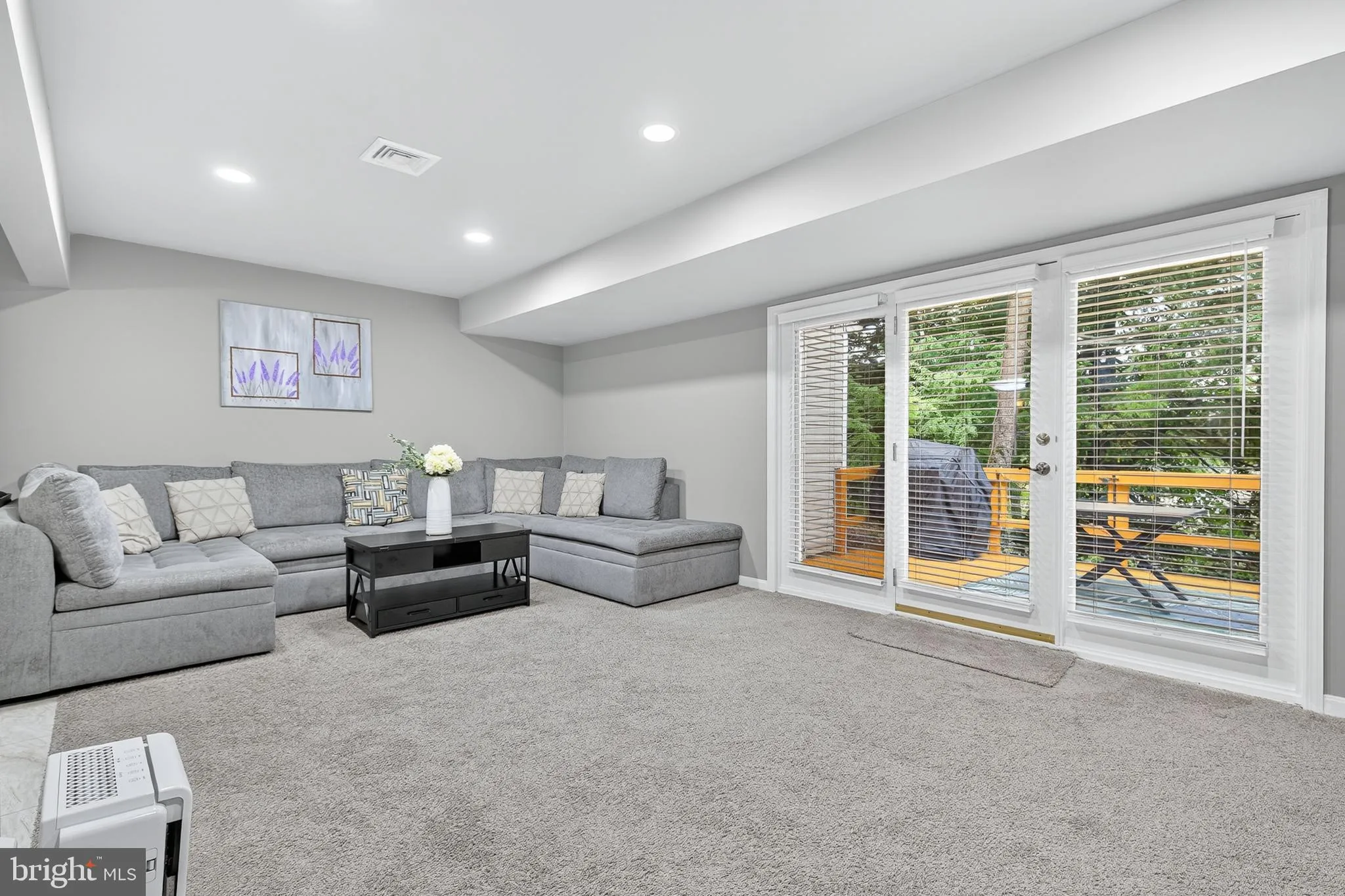 New Cumberland, Pennsylvania 17070, United States, 2 Bedrooms Bedrooms, ,3 BathroomsBathrooms,Residential,Contingent,216452