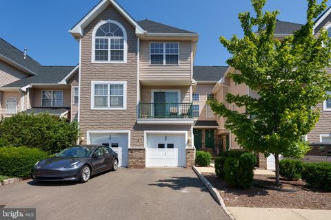 Condo For Sale - 223 Tomahawk Court<br/> Somerset County, BELLE MEAD, NJ 08502
