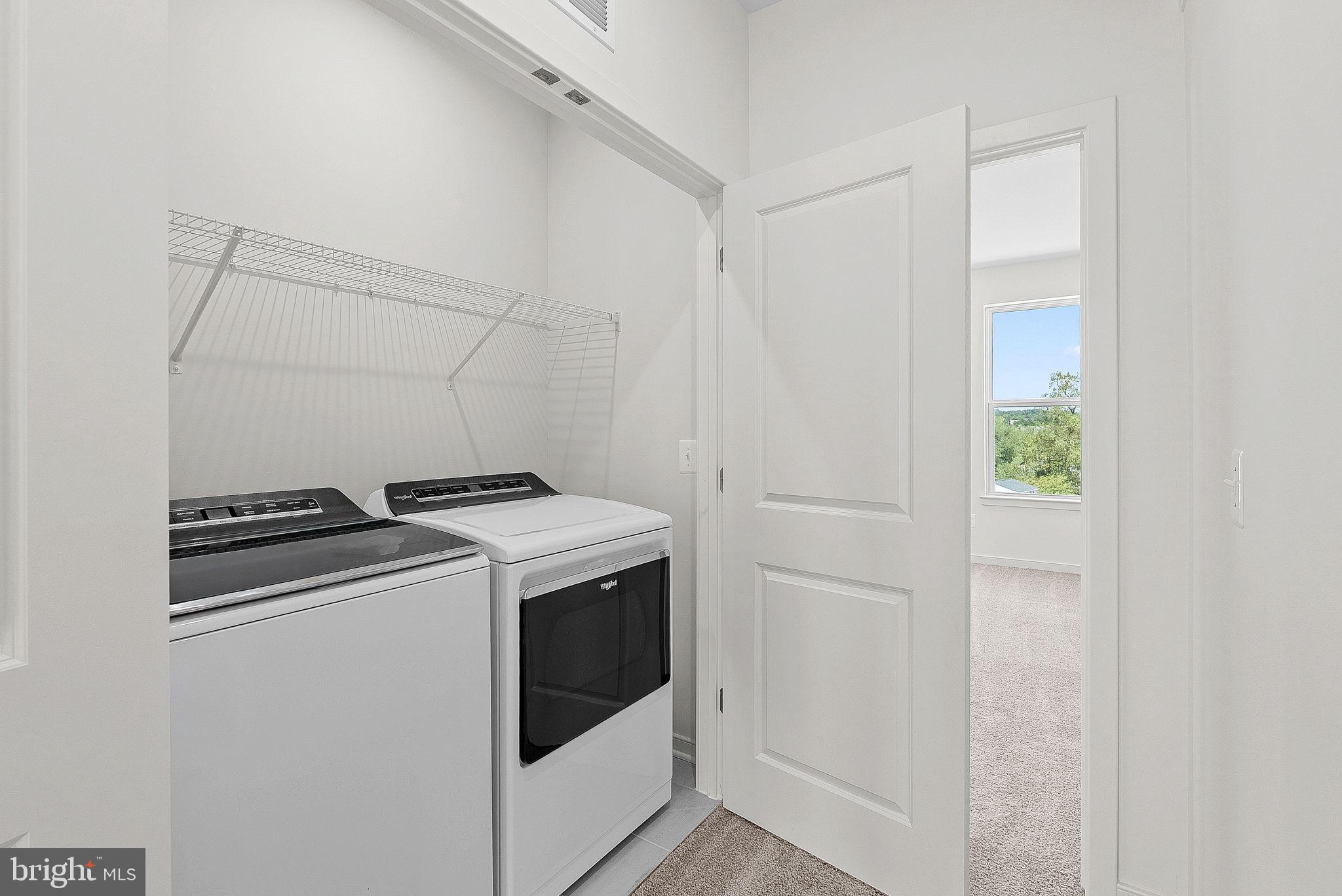 CASCADE LANDING - Residential