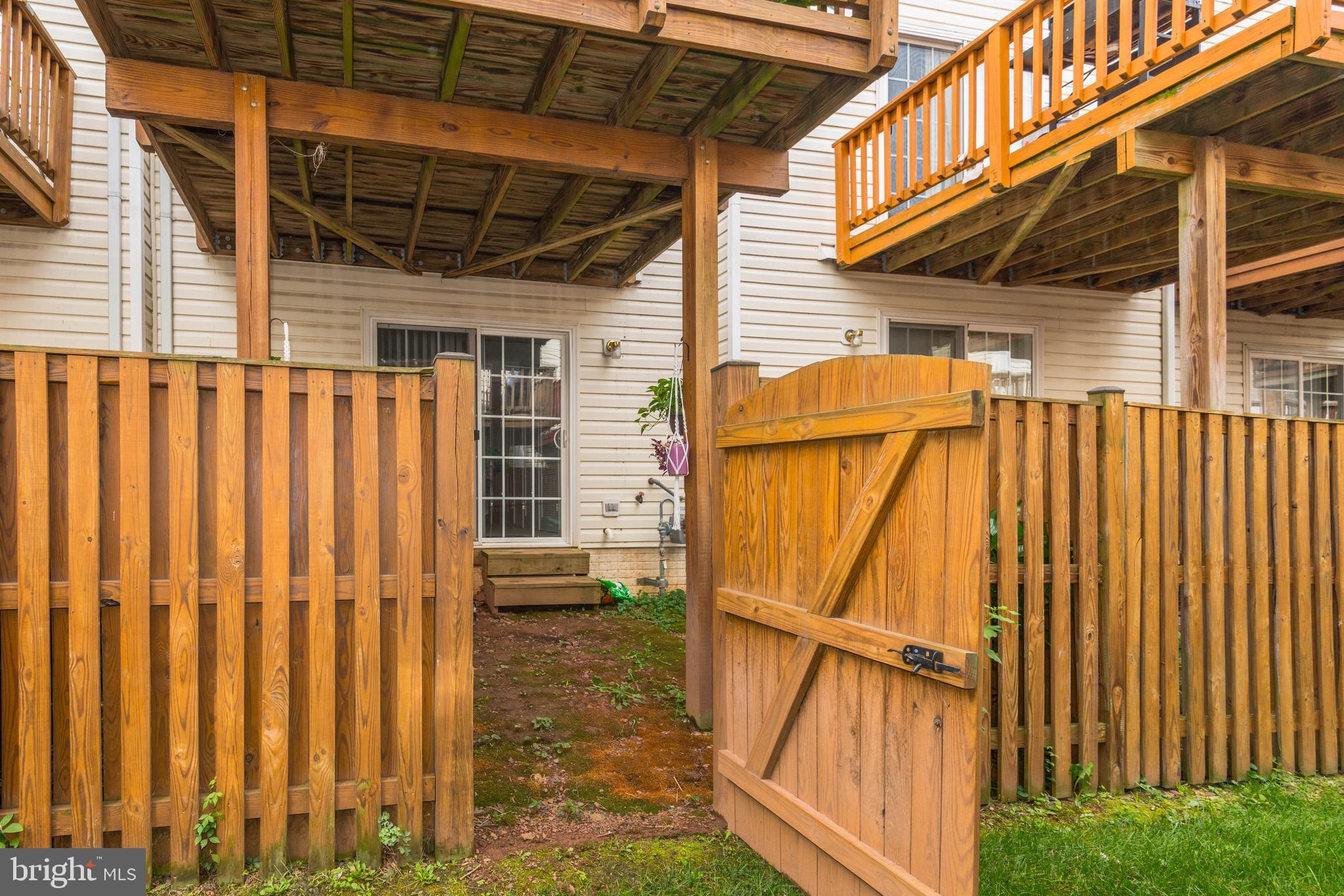 HEARTHSIDE AT FLYNNS CROSSING - Residential