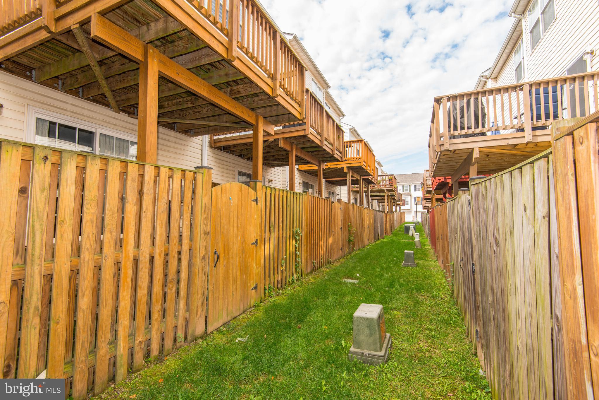 HEARTHSIDE AT FLYNNS CROSSING - Residential