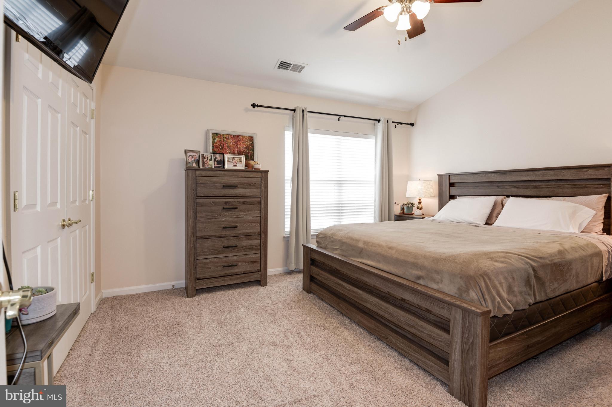 HEARTHSIDE AT FLYNNS CROSSING - Residential