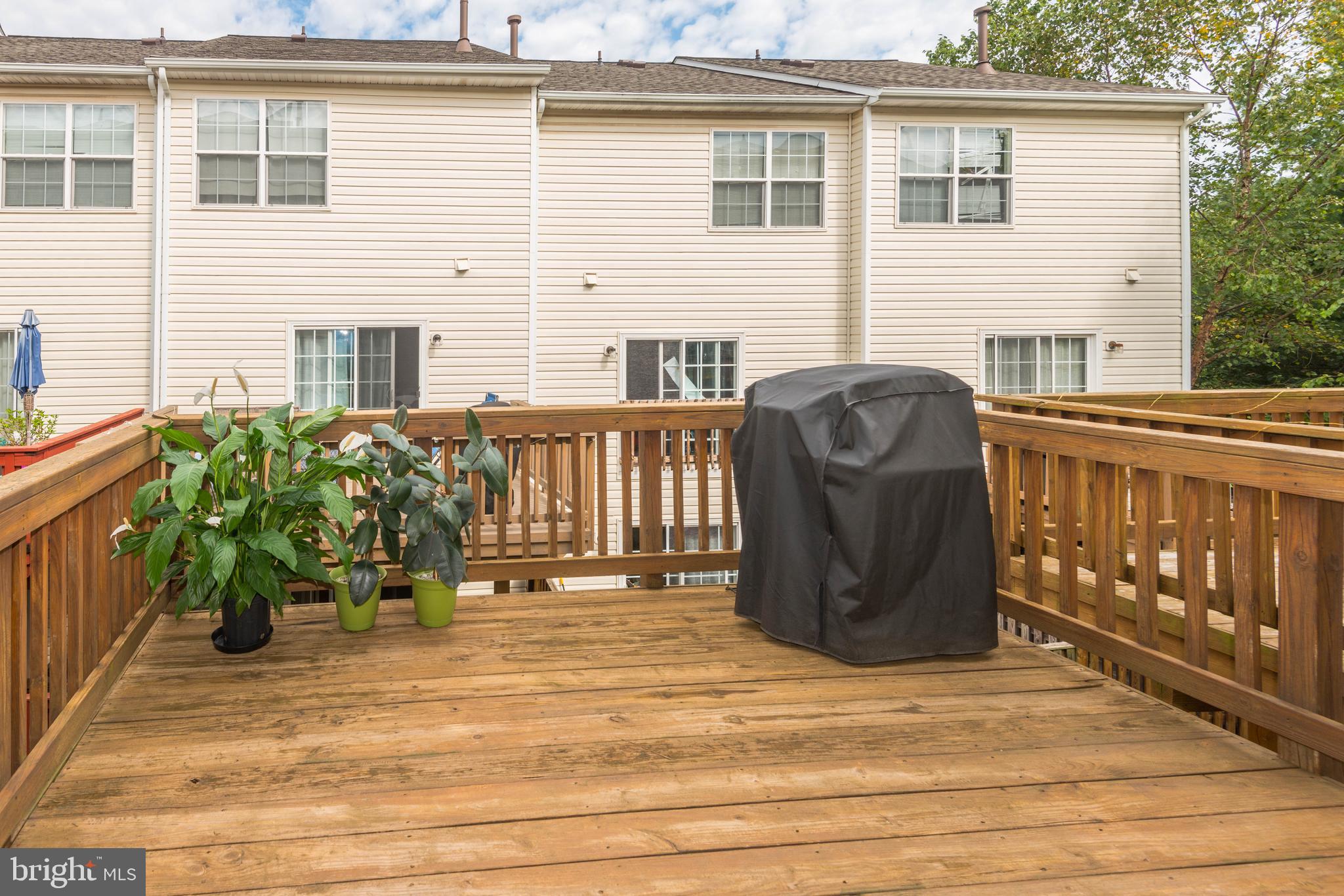 HEARTHSIDE AT FLYNNS CROSSING - Residential