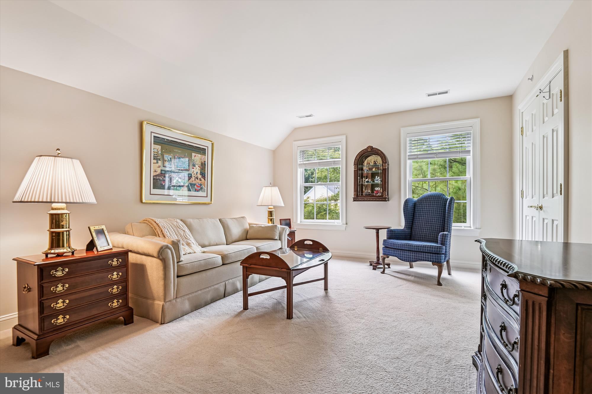 DUNLOY TOWNHOME - Residential