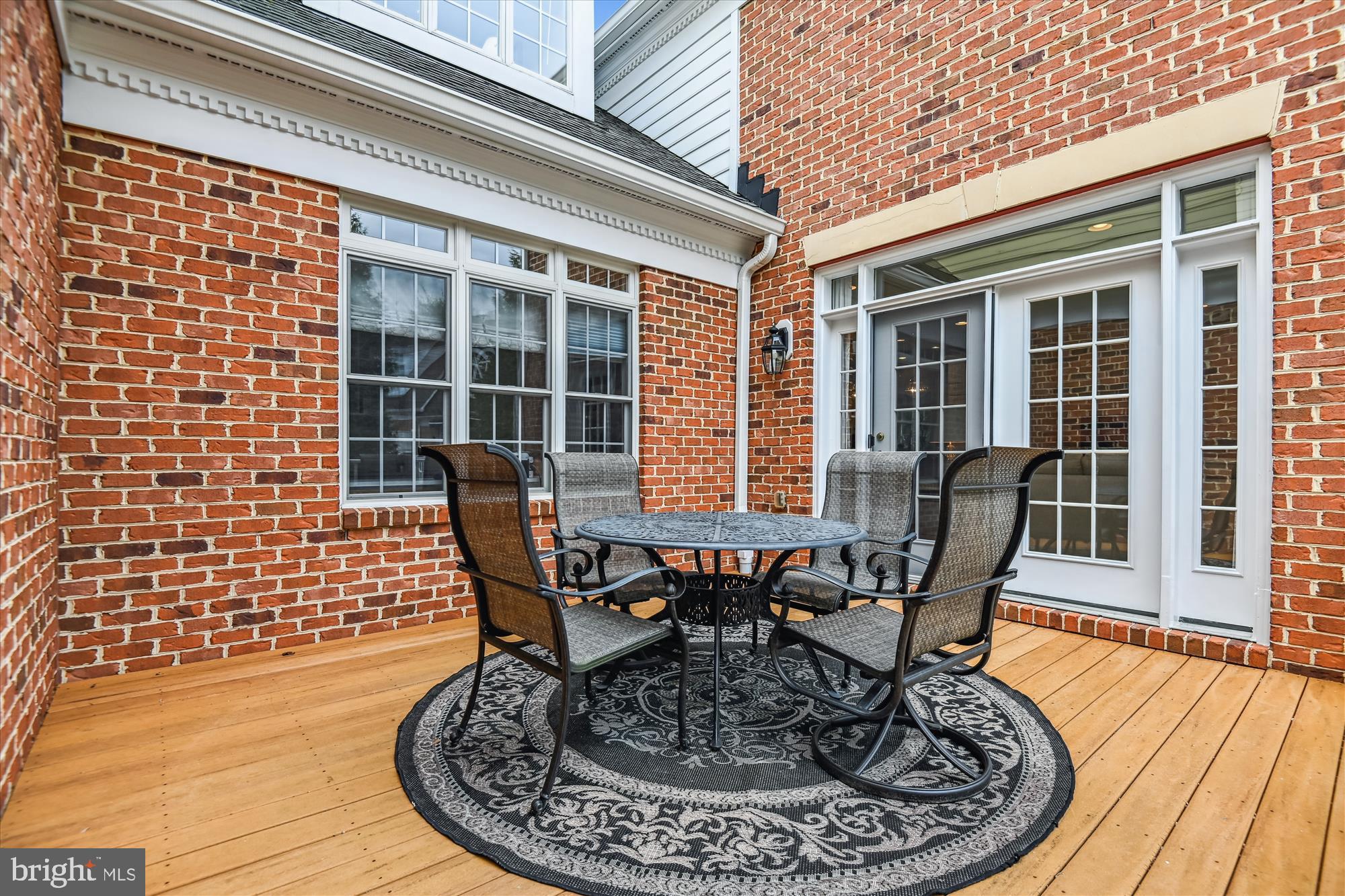 DUNLOY TOWNHOME - Residential