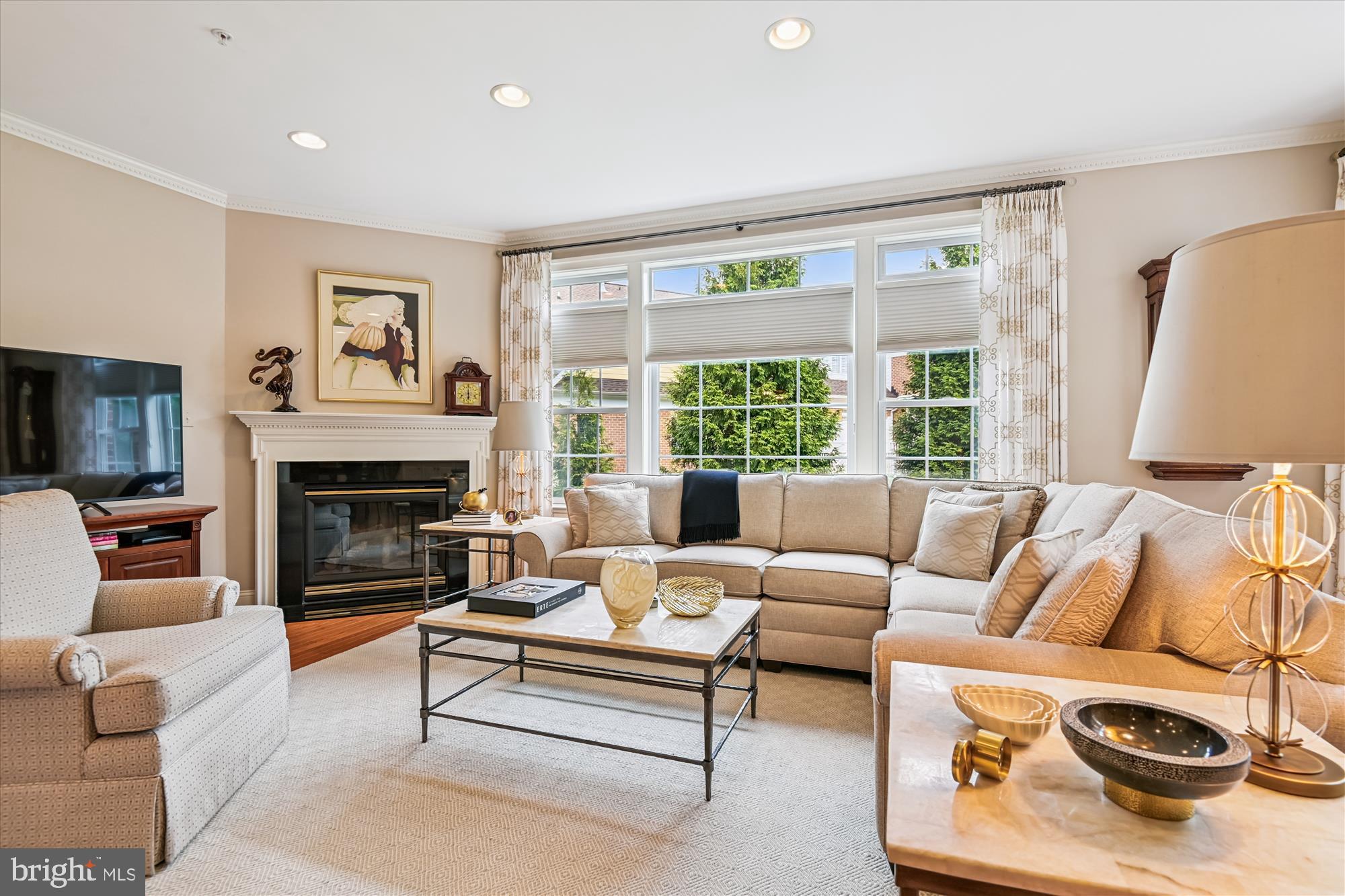 DUNLOY TOWNHOME - Residential