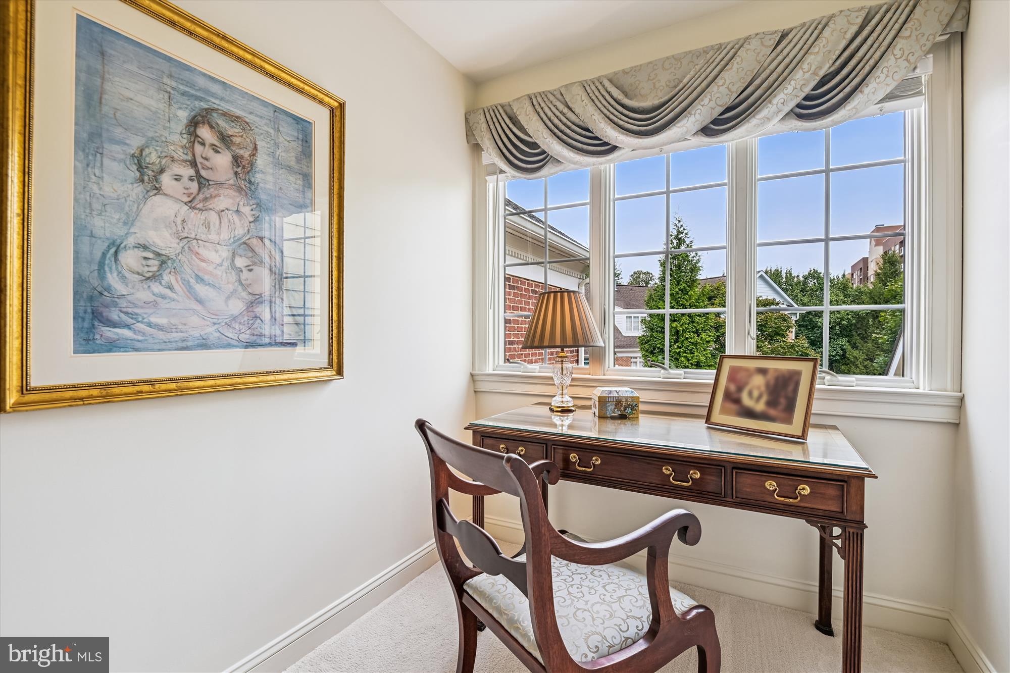 DUNLOY TOWNHOME - Residential