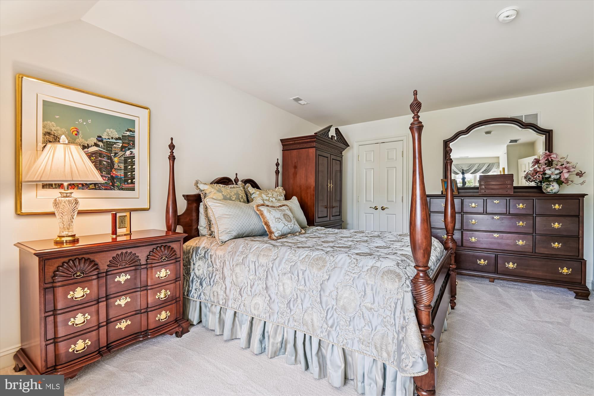 DUNLOY TOWNHOME - Residential