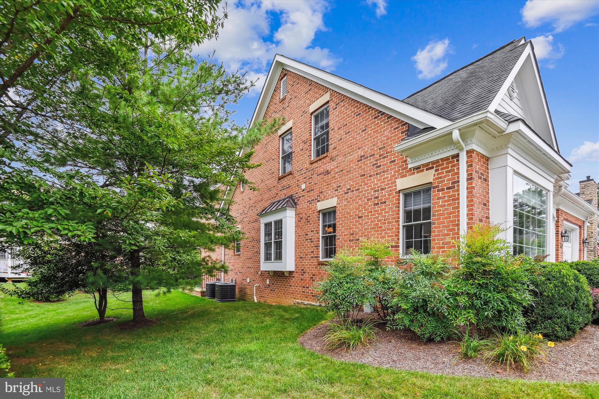 DUNLOY TOWNHOME - Residential