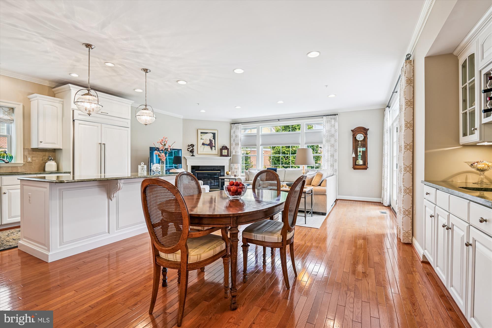 DUNLOY TOWNHOME - Residential