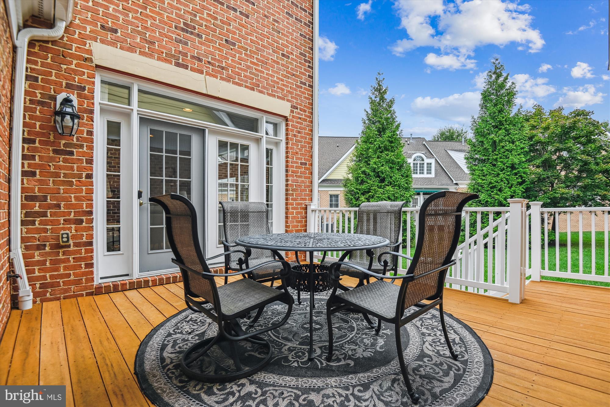 DUNLOY TOWNHOME - Residential