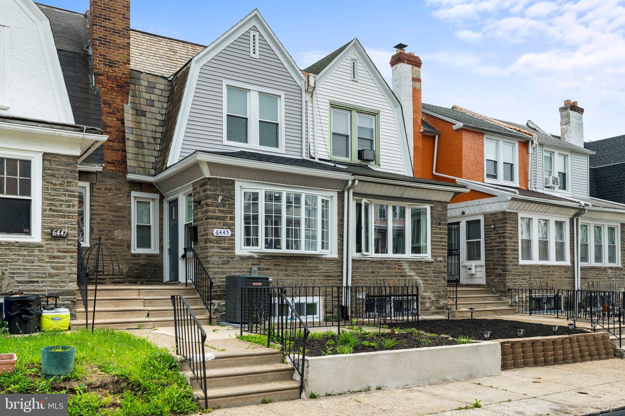 OAK LANE - Residential