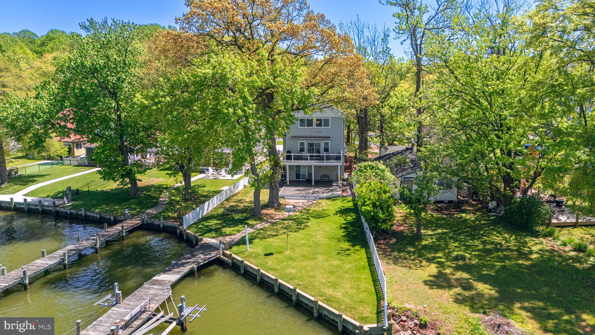 BOWLEYS QUARTERS - Residential
