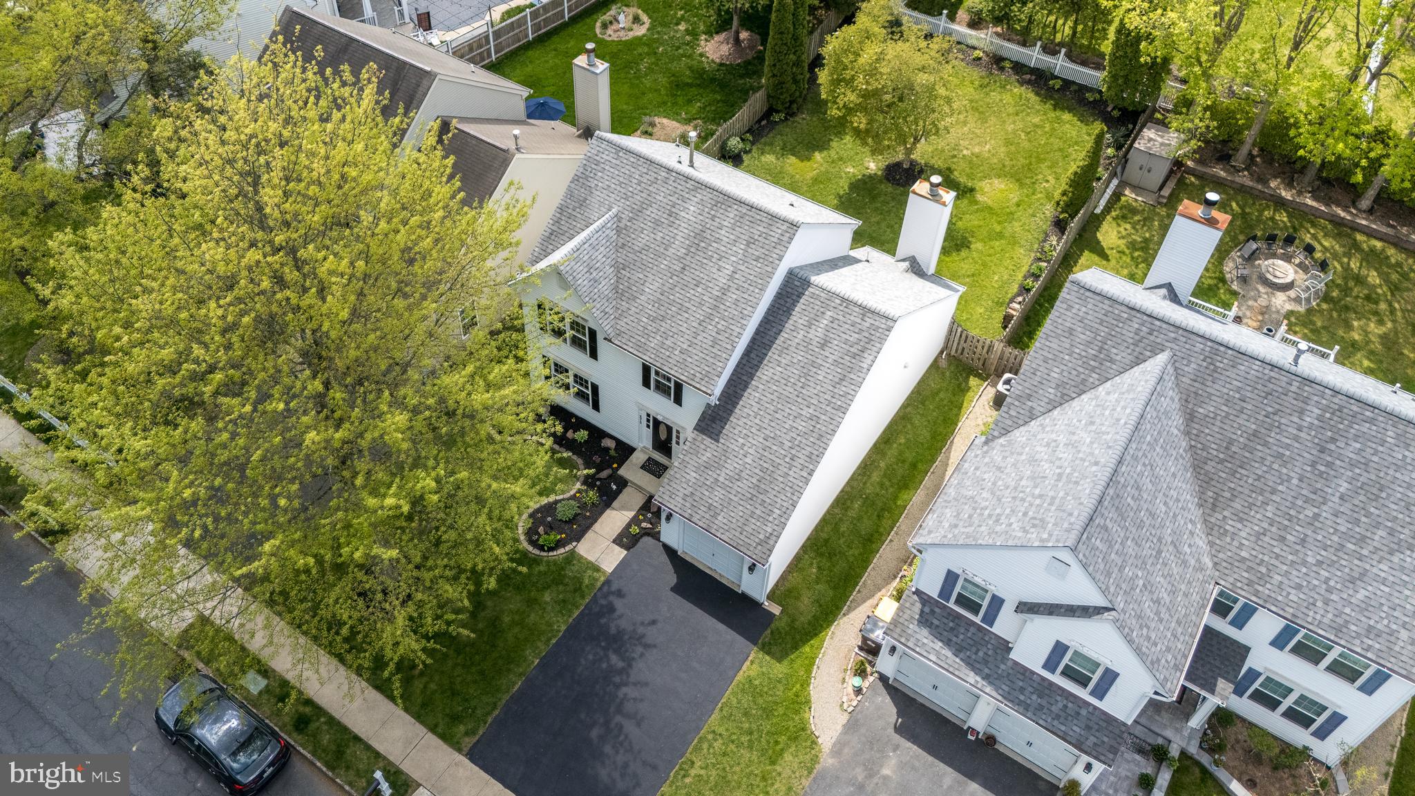 BUCKINGHAM SQ - Residential