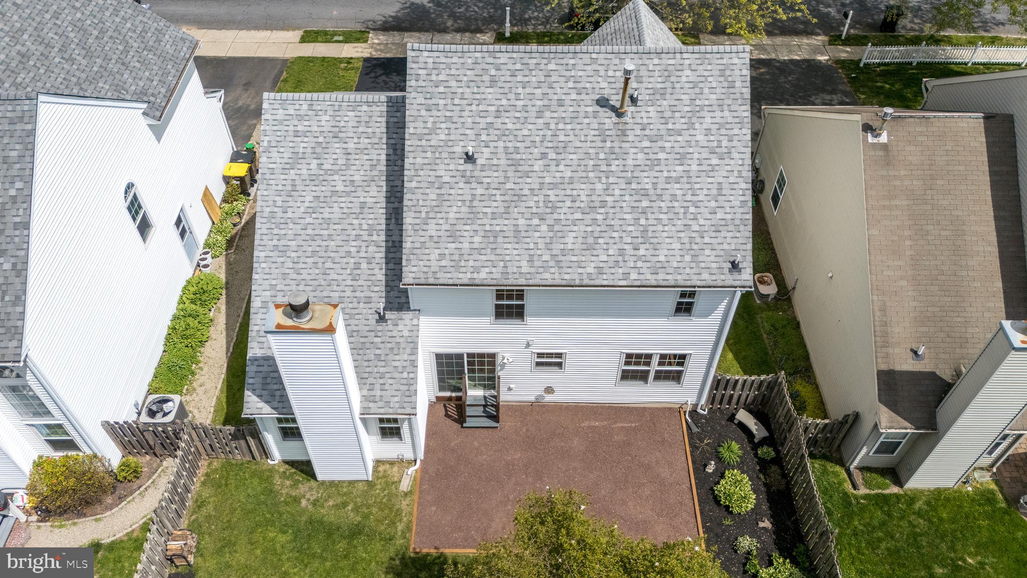 BUCKINGHAM SQ - Residential