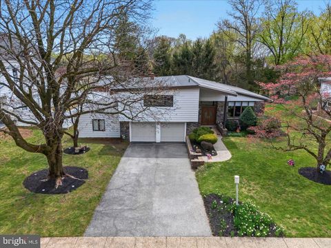 Photo of 14 Vassar Road, BROOMALL, PA 19008 (MLS # PADE2112738)