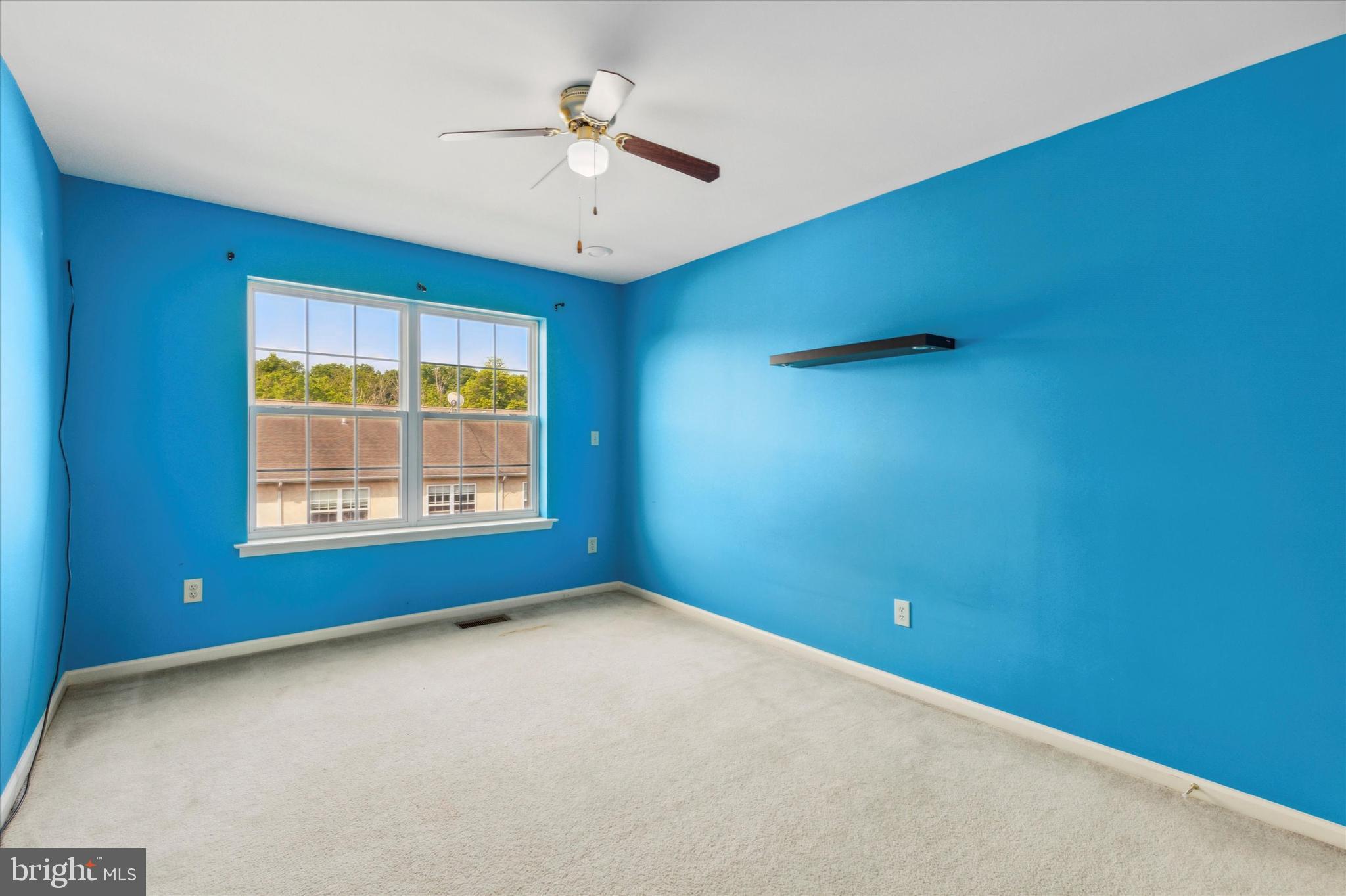 MONROE COURT - Residential
