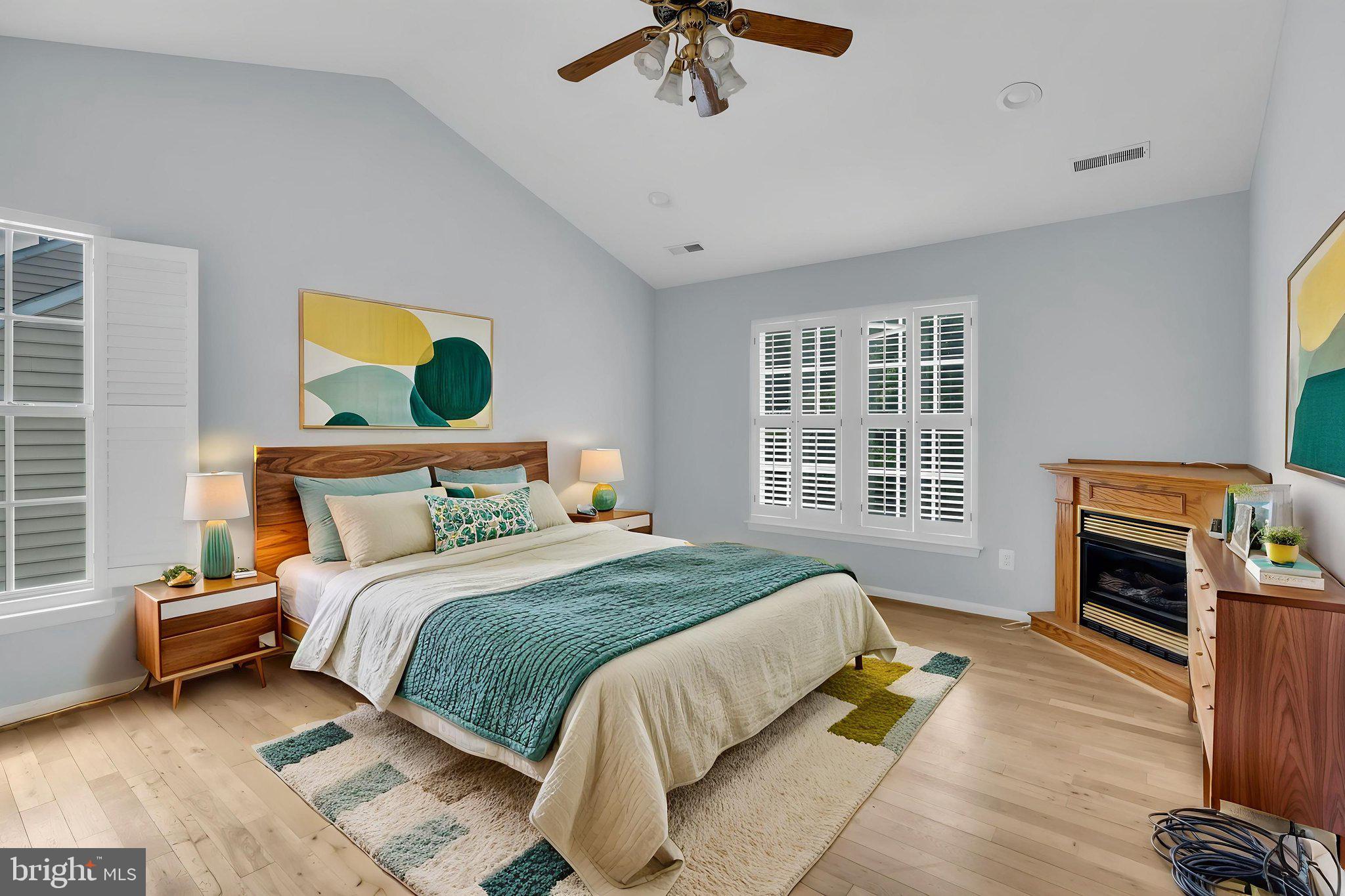 SOUTH RIDING - Residential