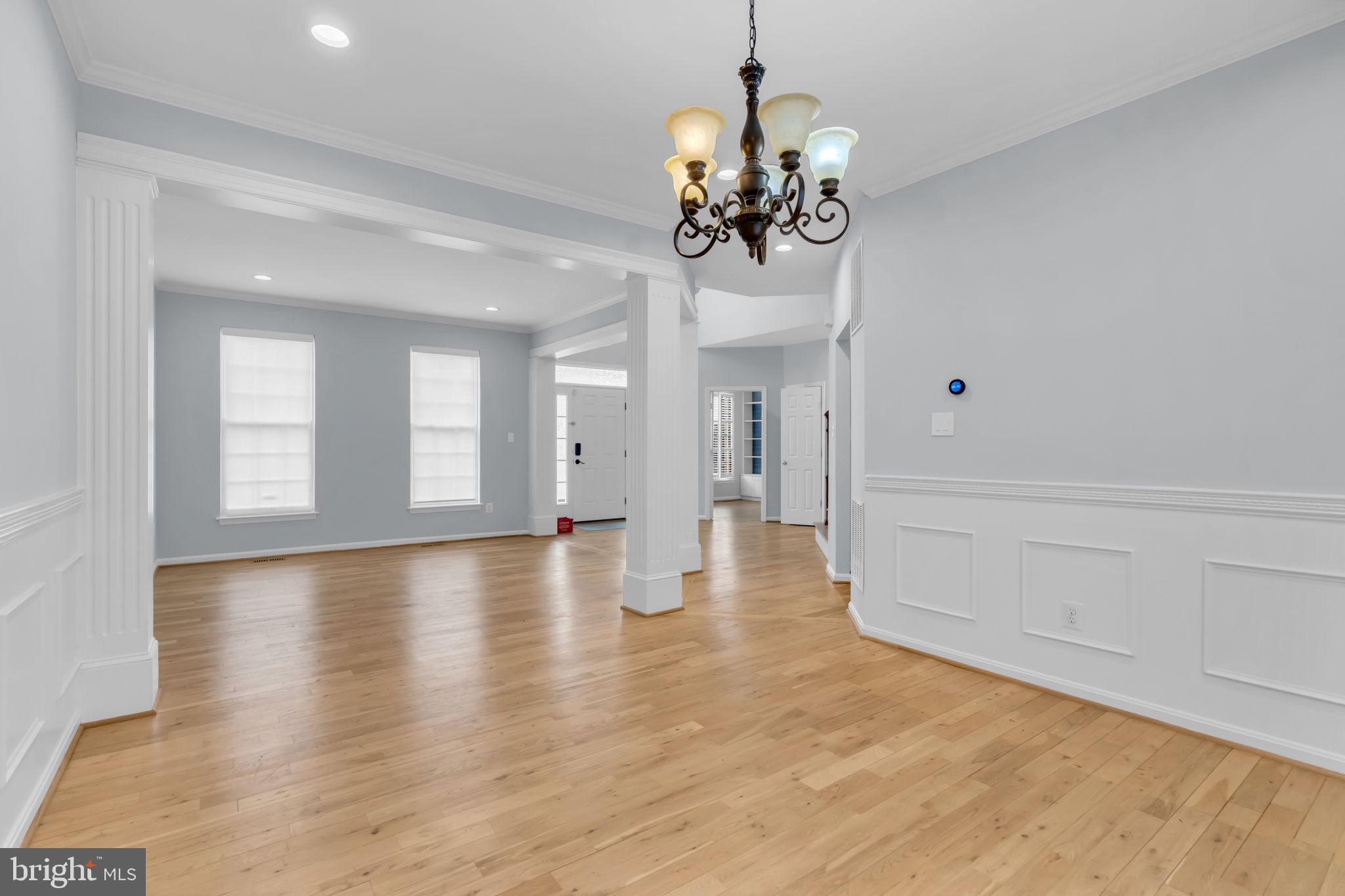 SOUTH RIDING - Residential