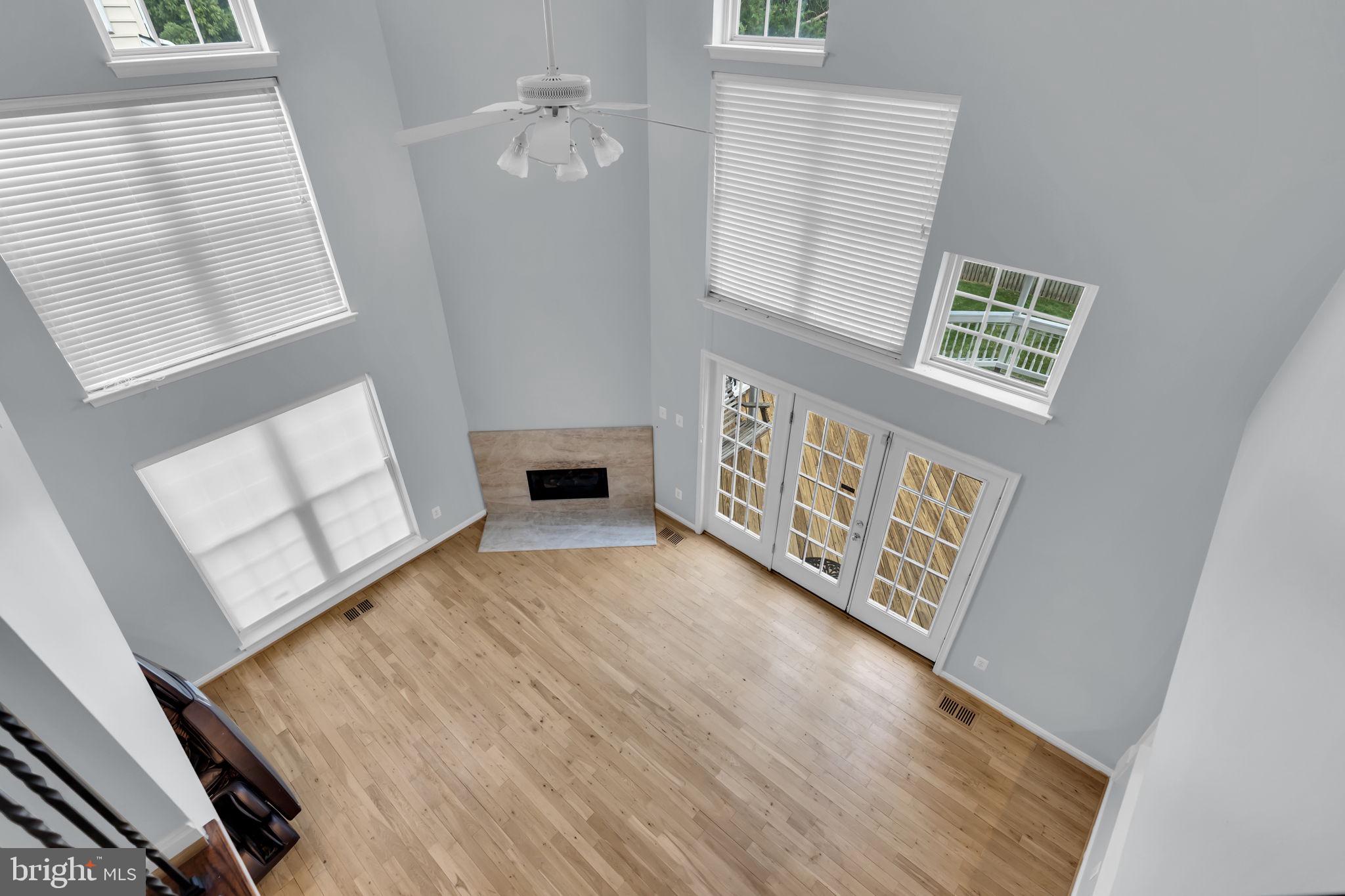 SOUTH RIDING - Residential
