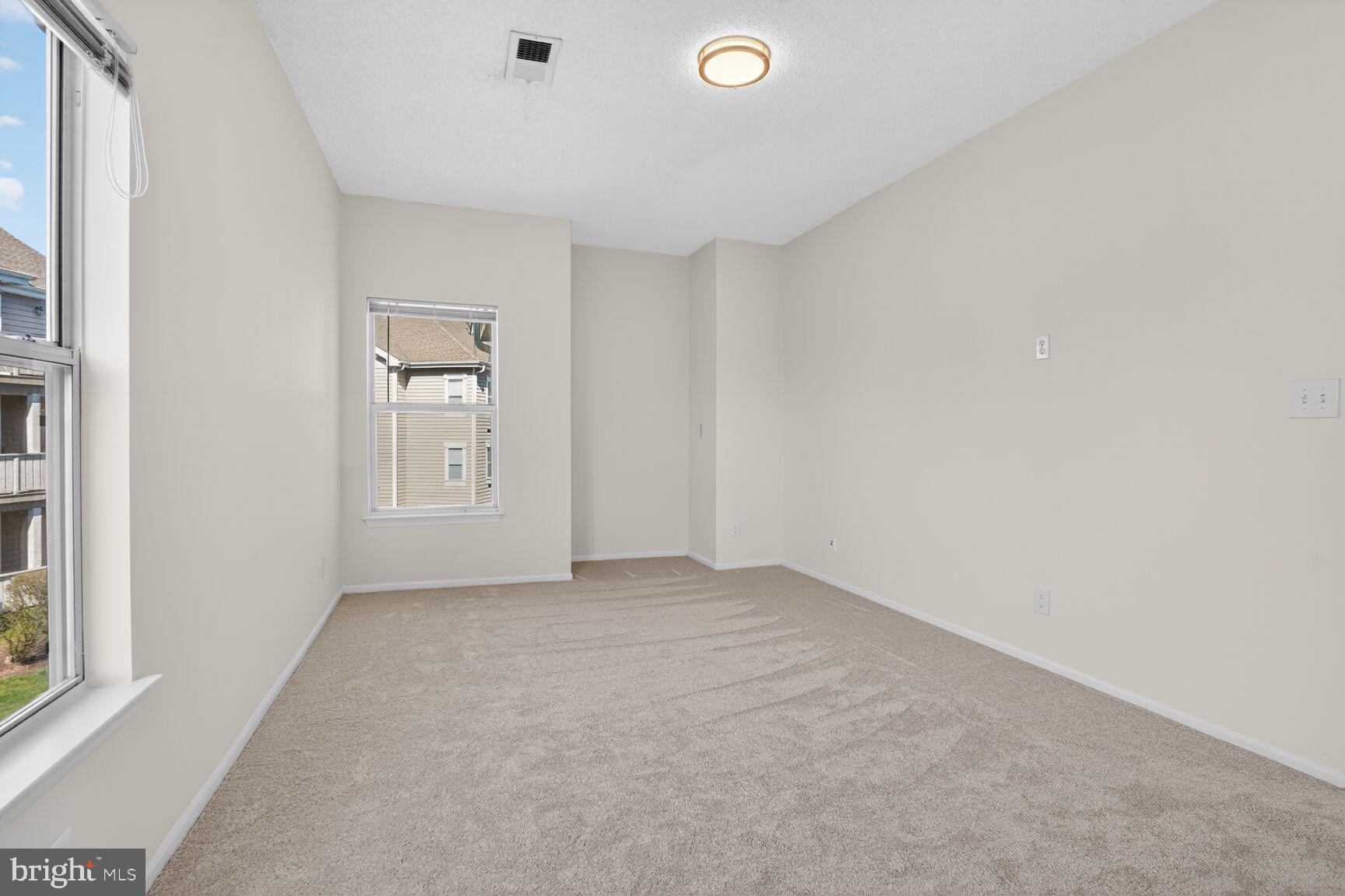 SANDERLING CONDO - Residential