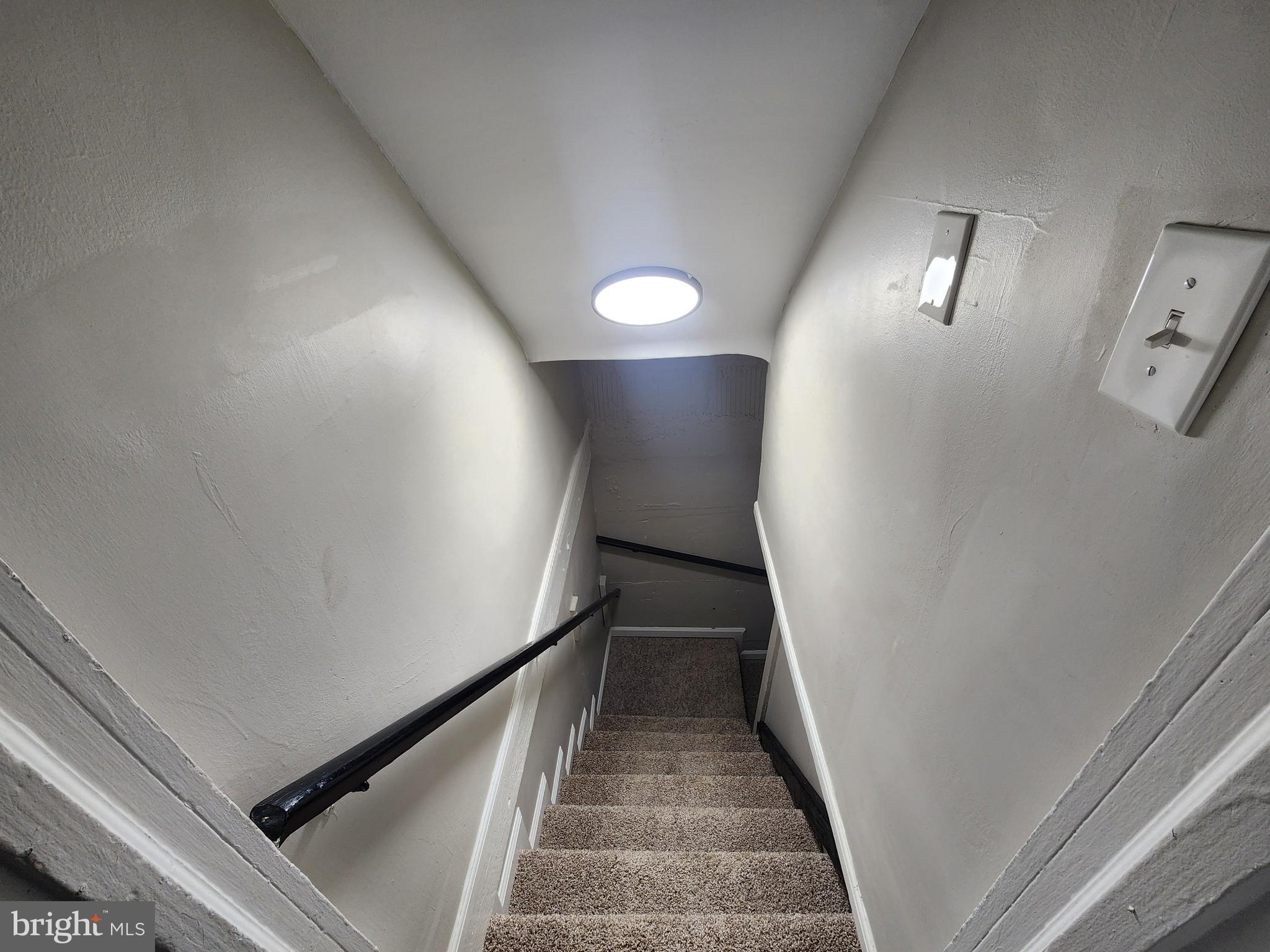 FRANKLINTOWN ROAD - Residential