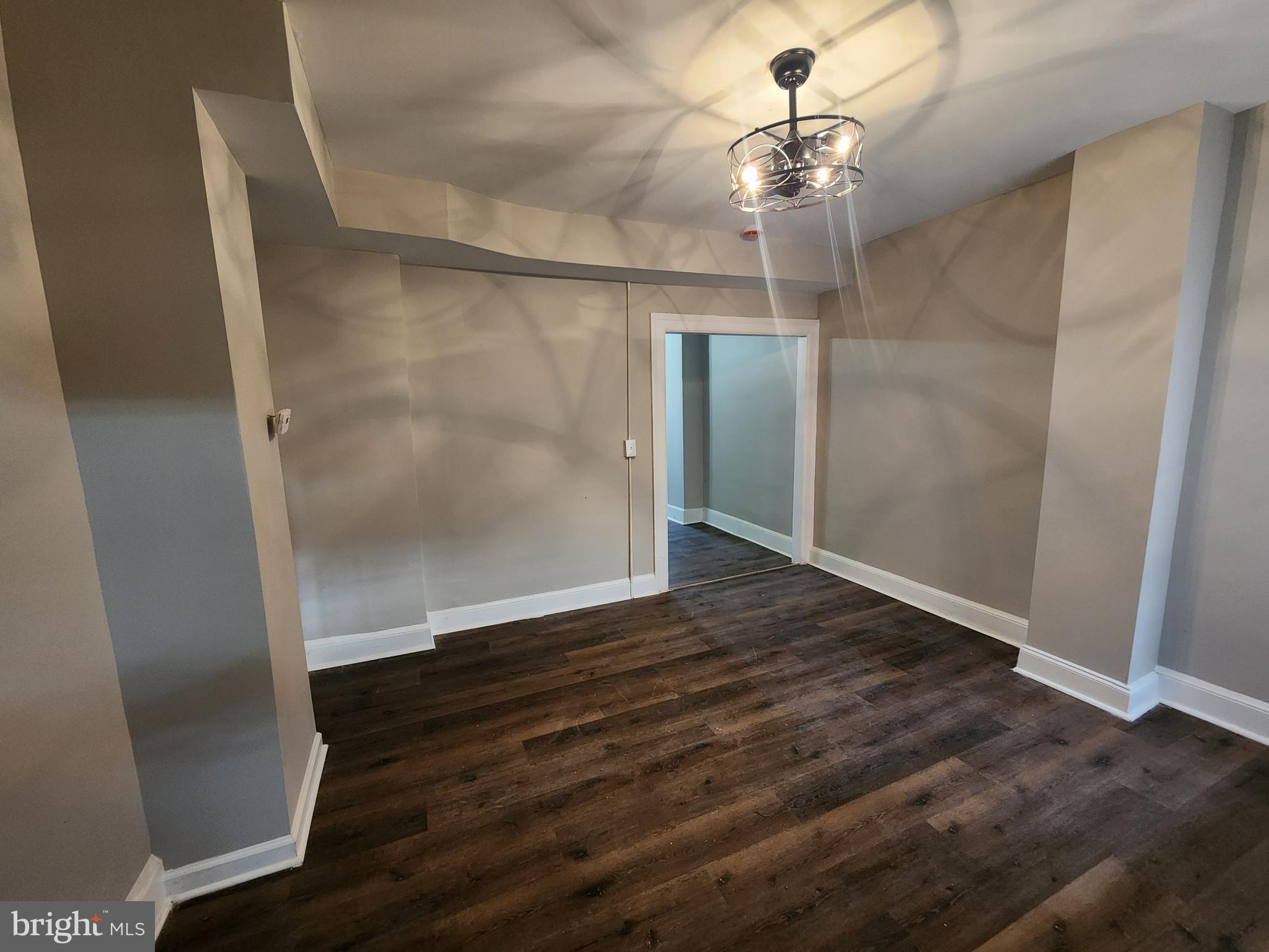 FRANKLINTOWN ROAD - Residential