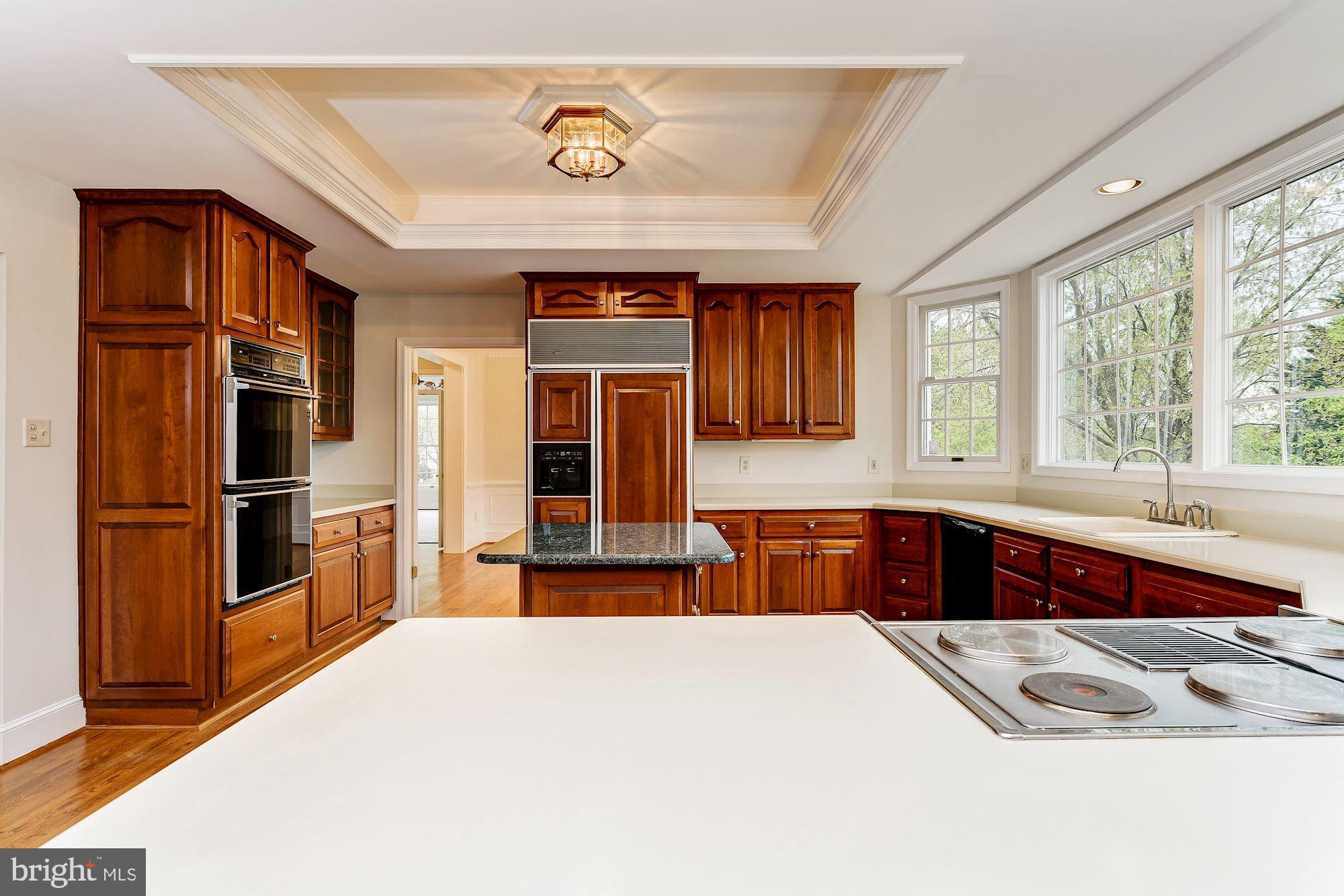 HOBBITS GLEN - Residential