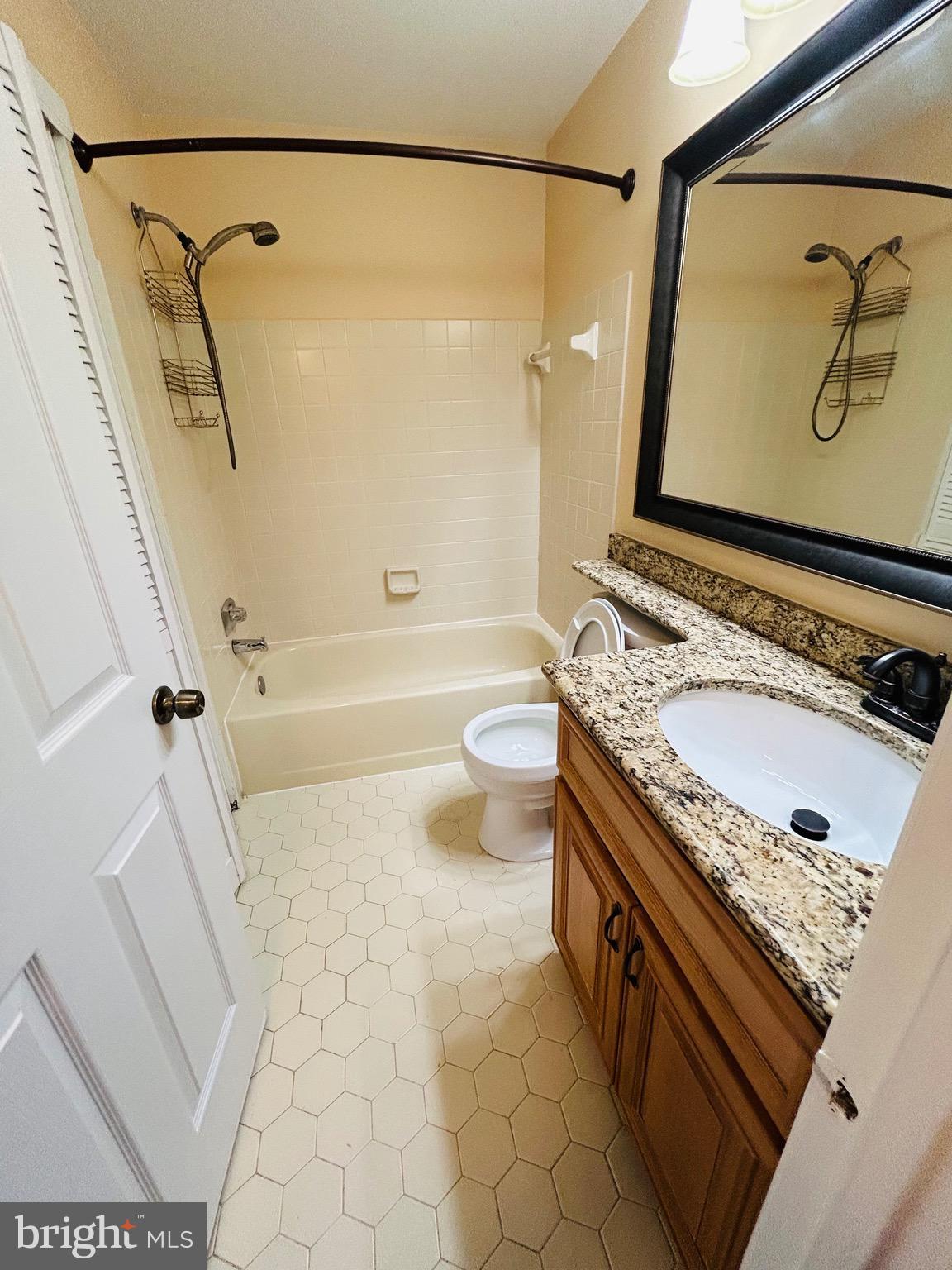 ELKINS PARK - Residential Lease