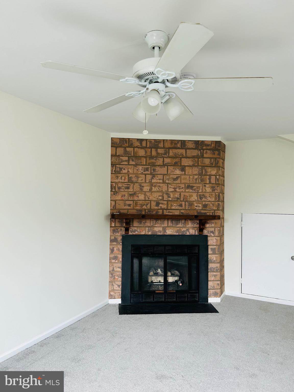 ELKINS PARK - Residential Lease