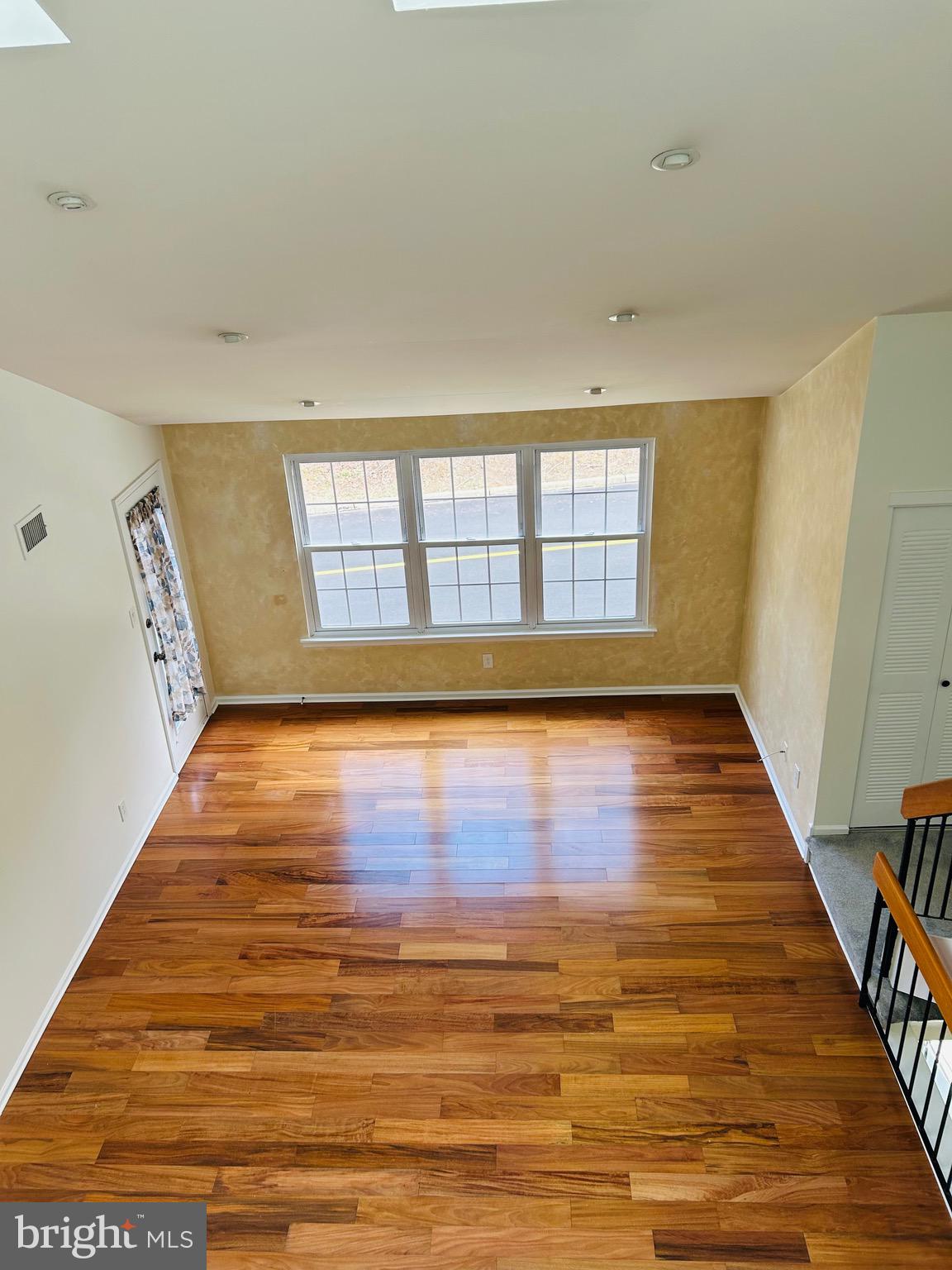 ELKINS PARK - Residential Lease