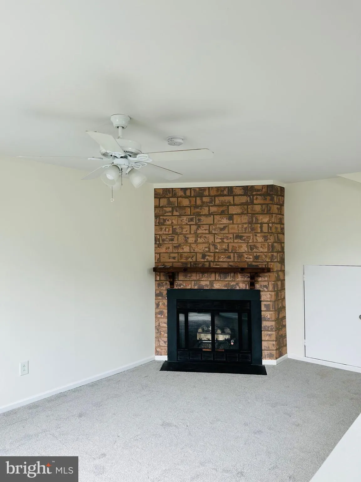 Elkins Park, Pennsylvania 19027, United States, 2 Bedrooms Bedrooms, ,2 BathroomsBathrooms,Residential,Coming Soon,91576