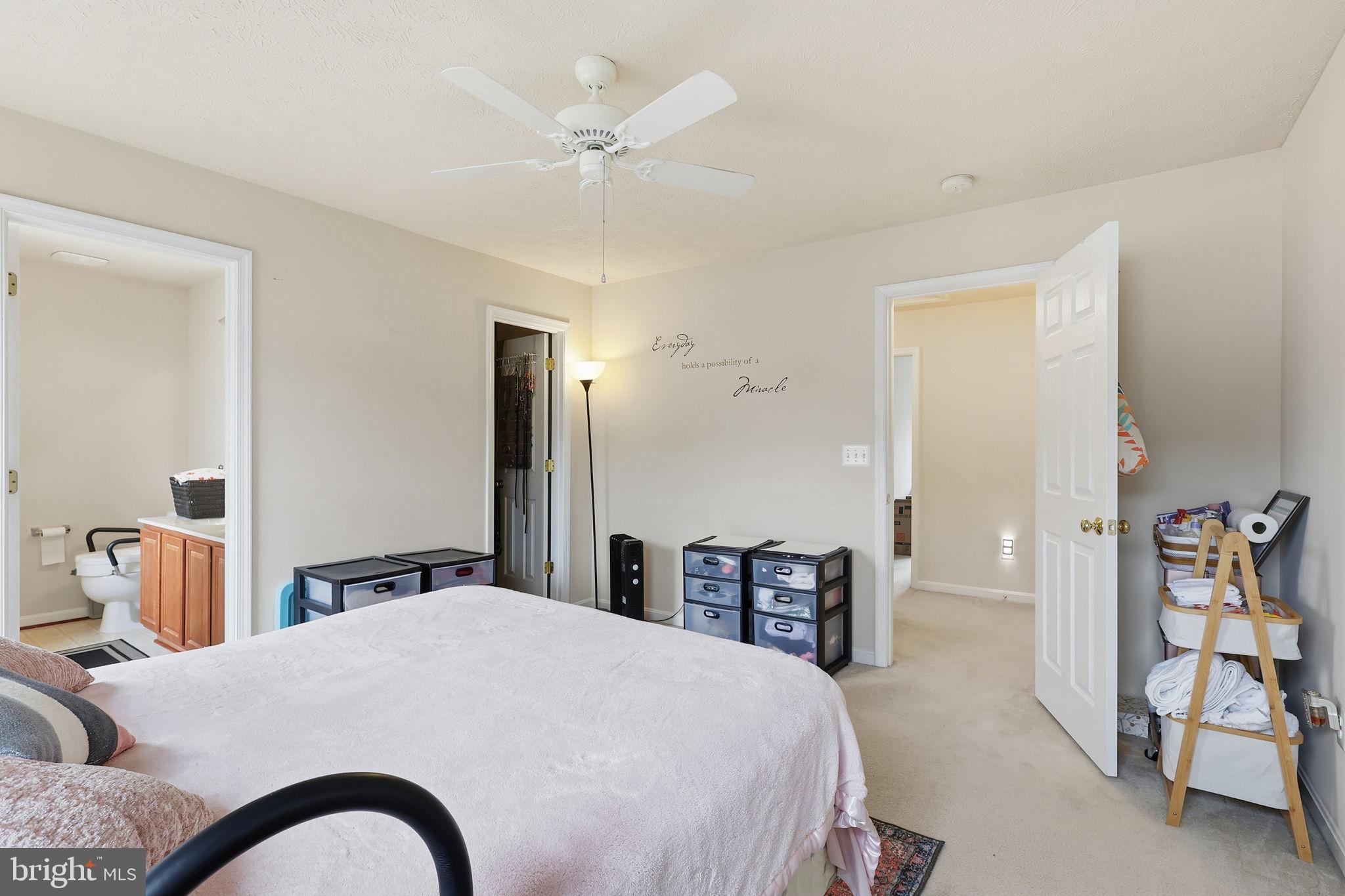 PORT AQUIA - Residential