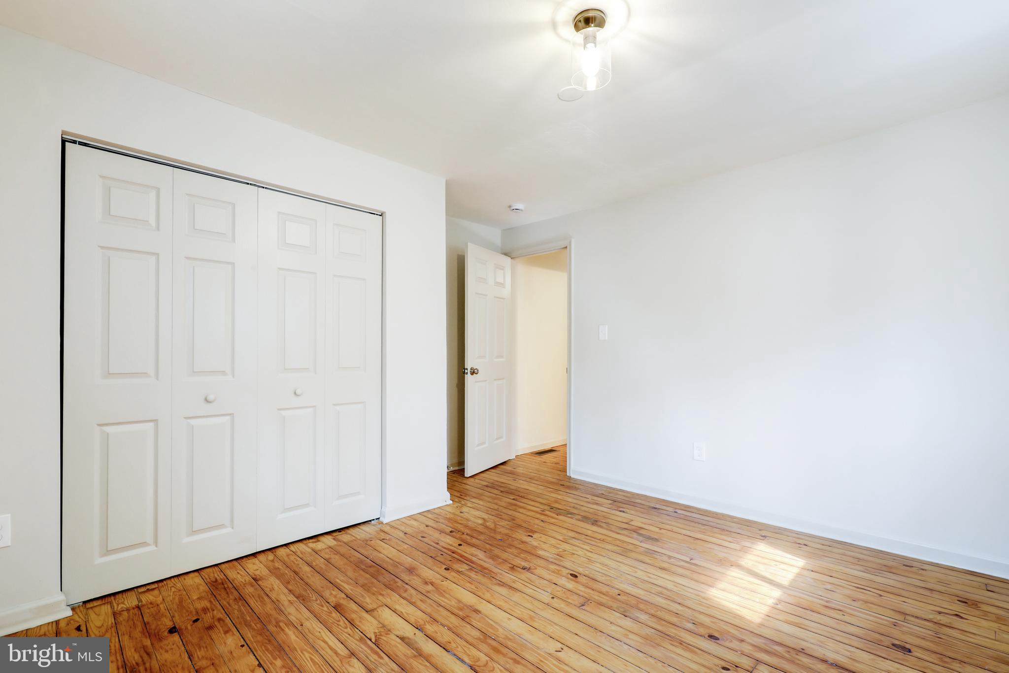 EAST FALLOWFIELD - Residential