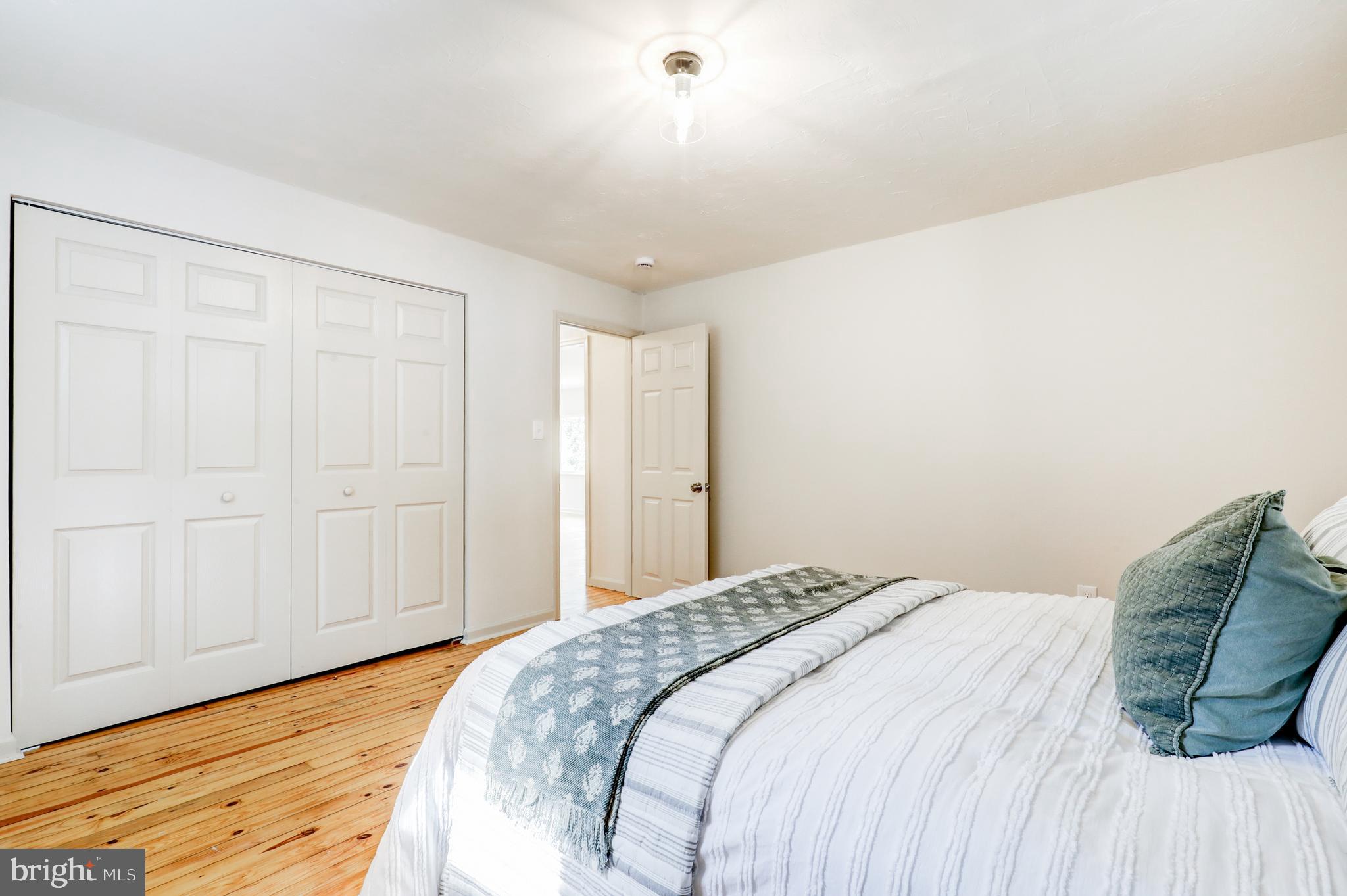 EAST FALLOWFIELD - Residential