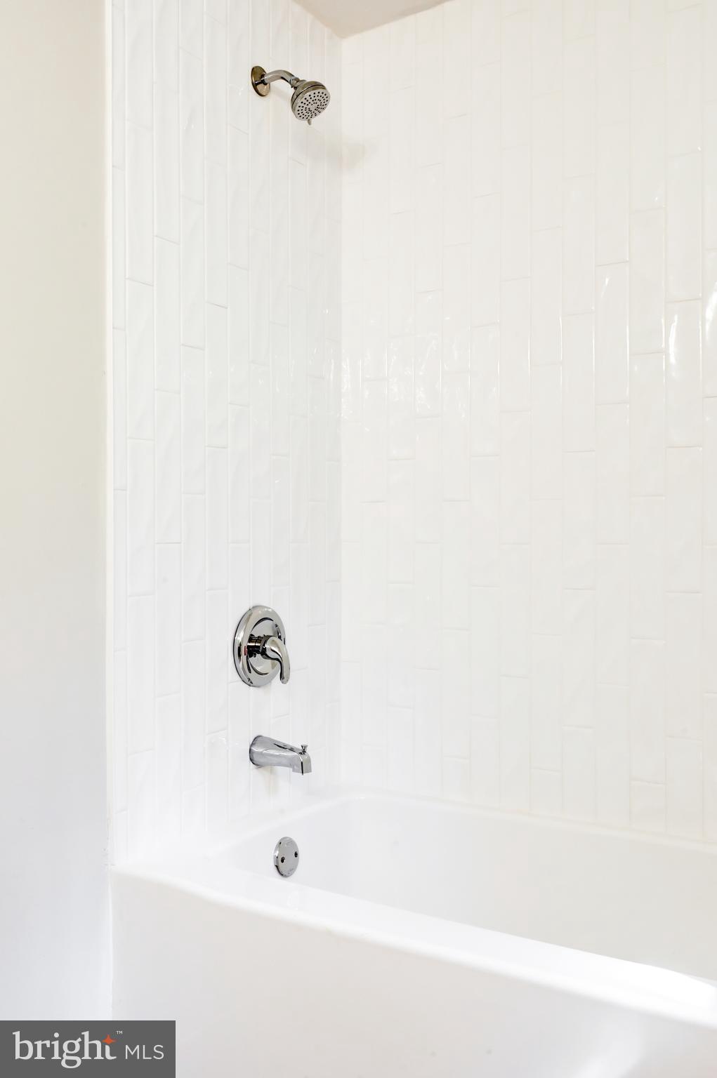 EAST FALLOWFIELD - Residential