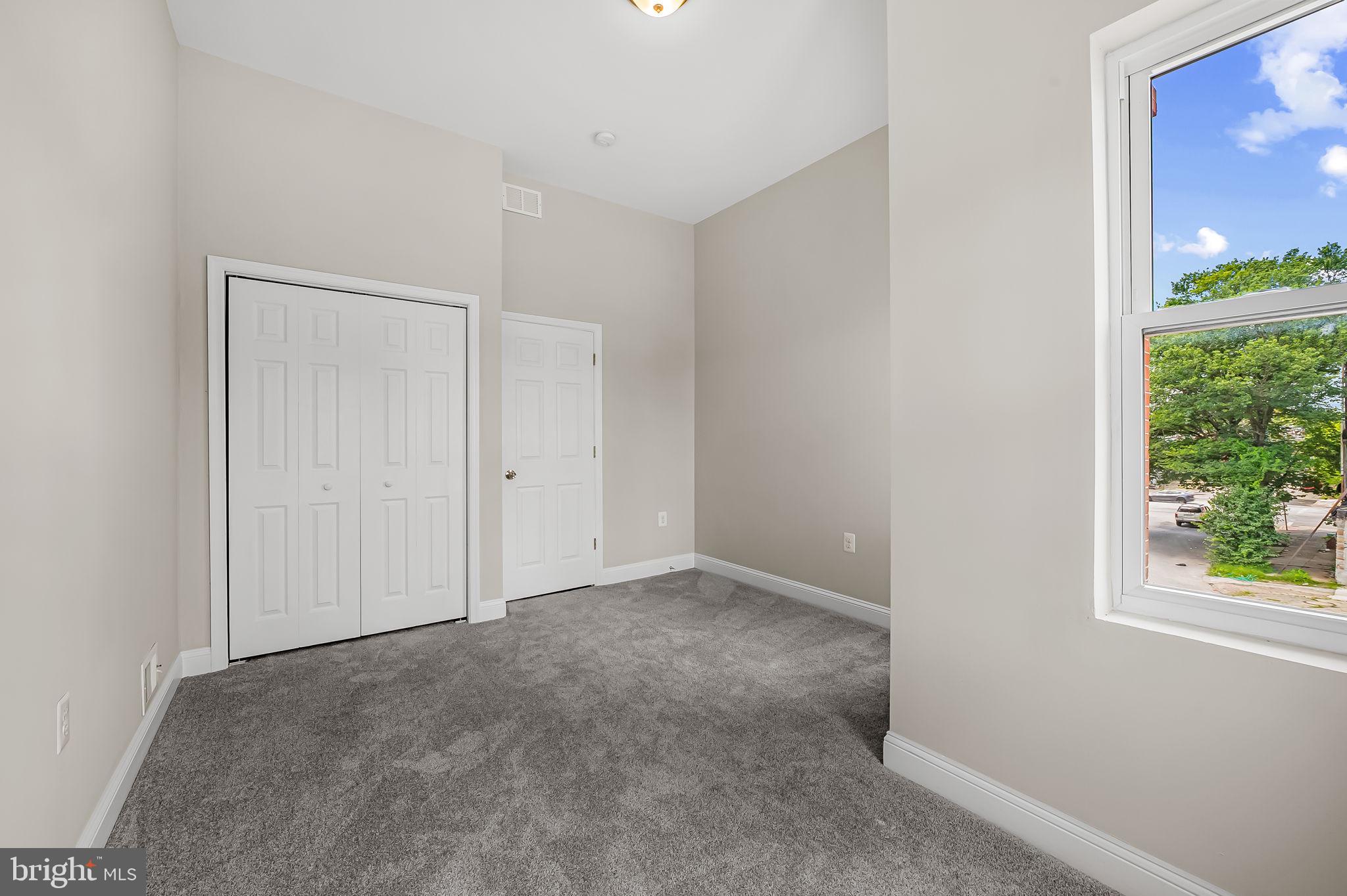 PENN NORTH - Residential