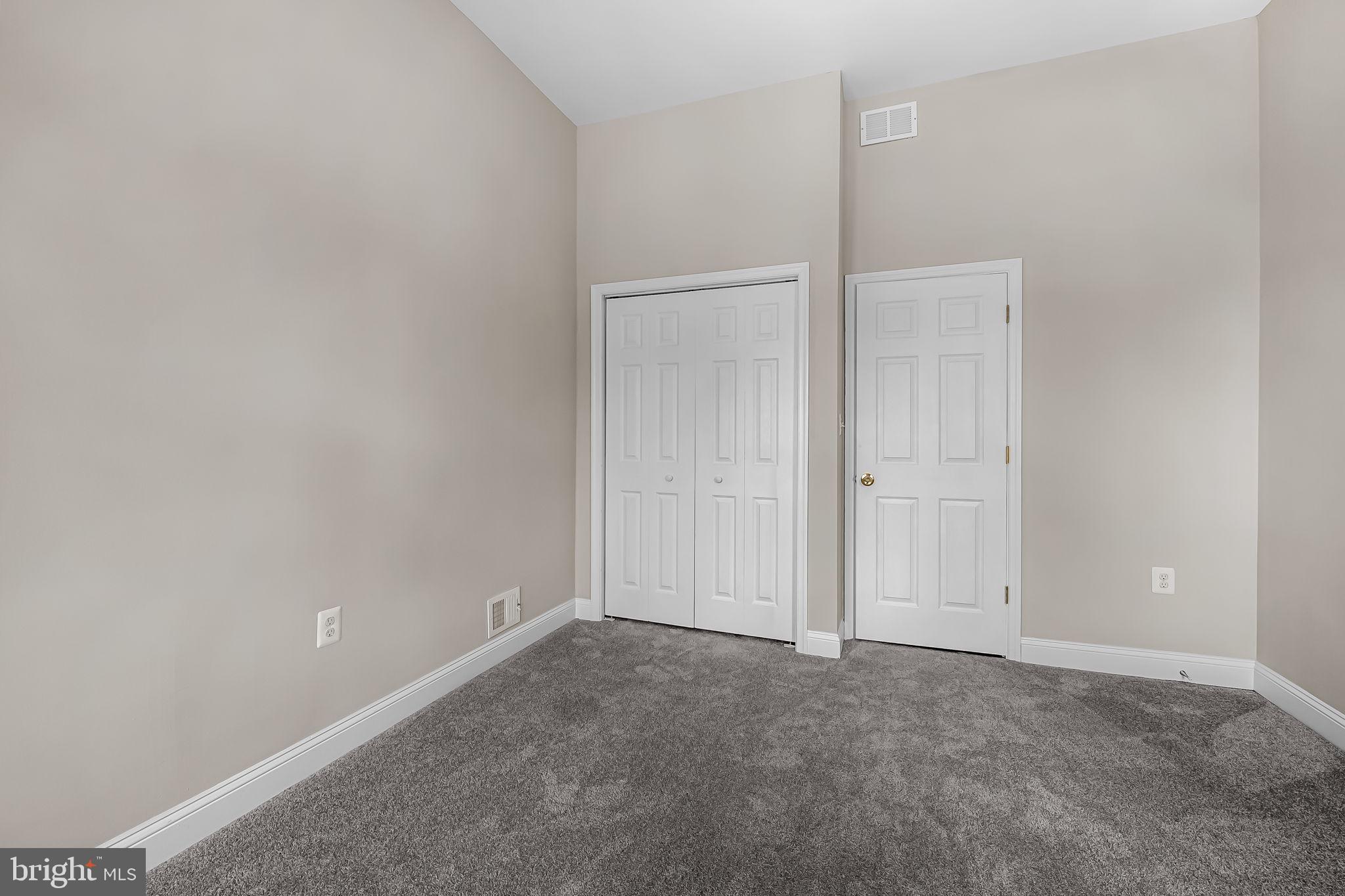 PENN NORTH - Residential